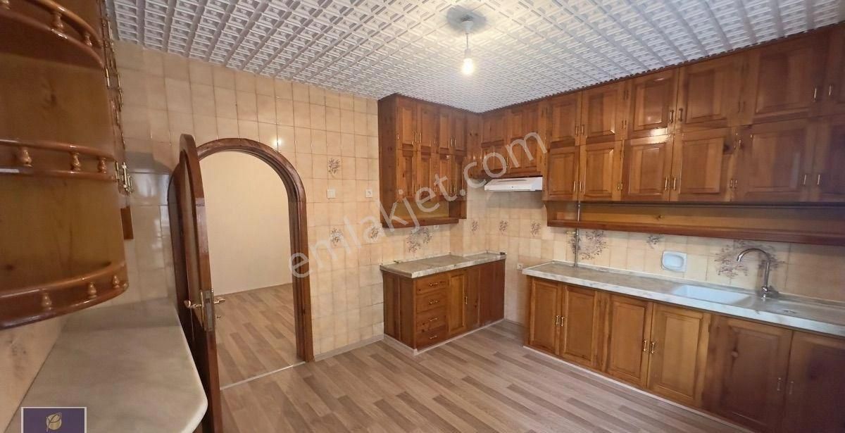 Bulvarda Kiralık Daire - Görsel 22