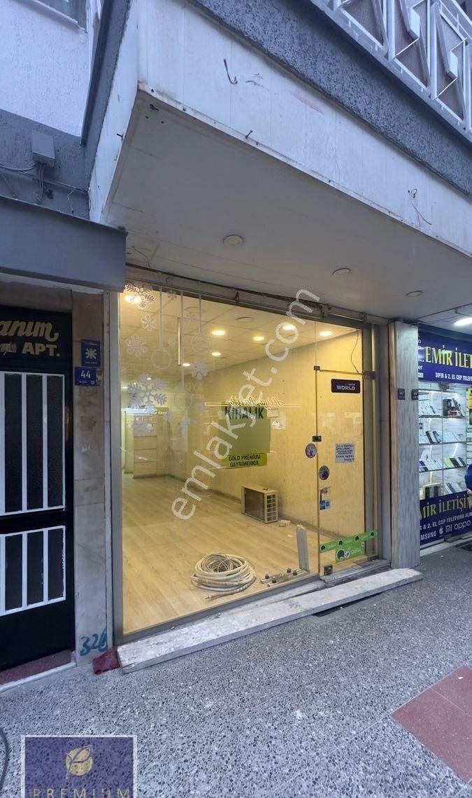 Cumhuriyet Caddesinde Kiralık Dükkan - Görsel 13