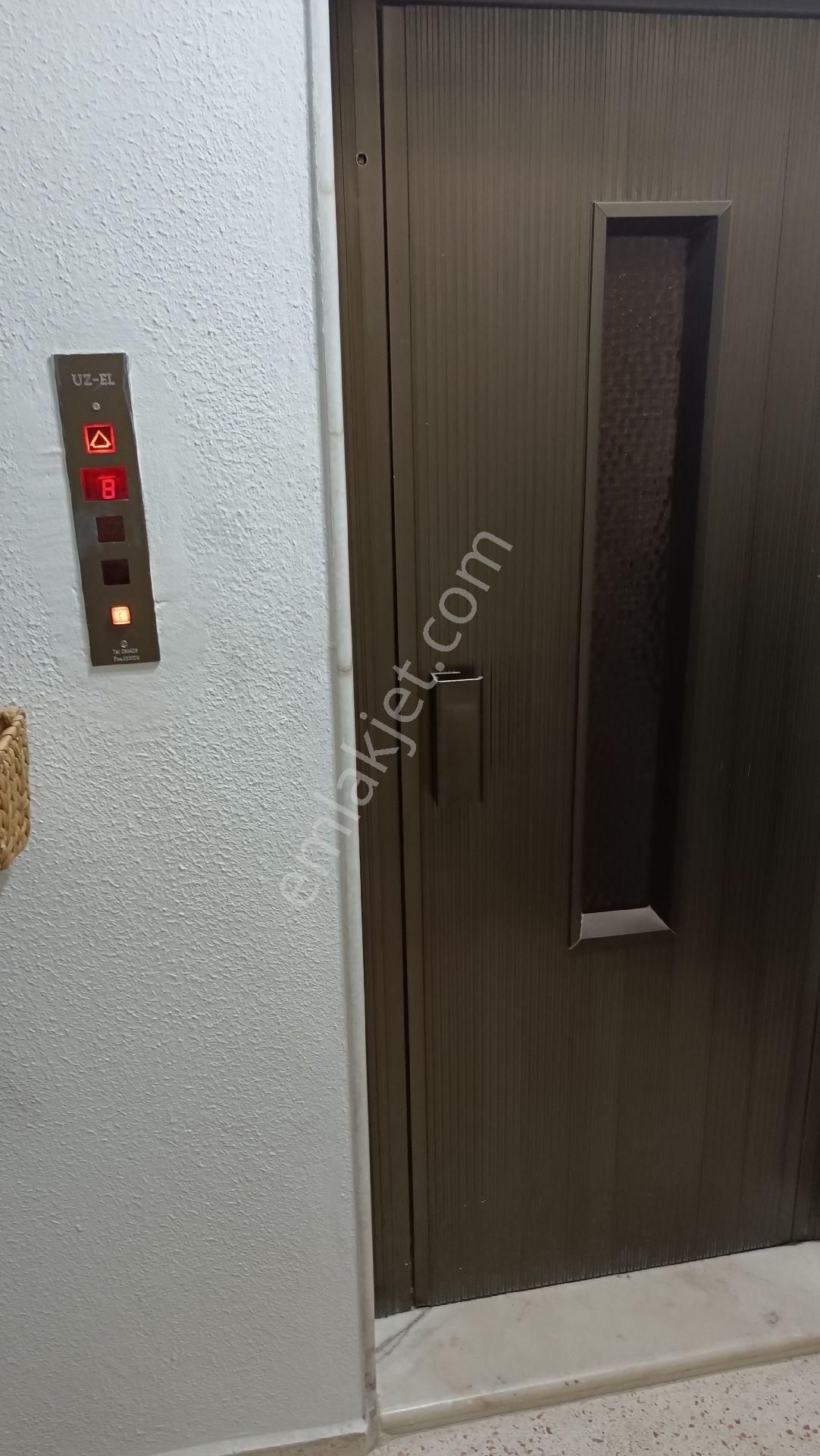 Balçova,da Site İçinde Deniz Manzaralı, Jeotermalli, Otoparklı, Daire - Görsel 2