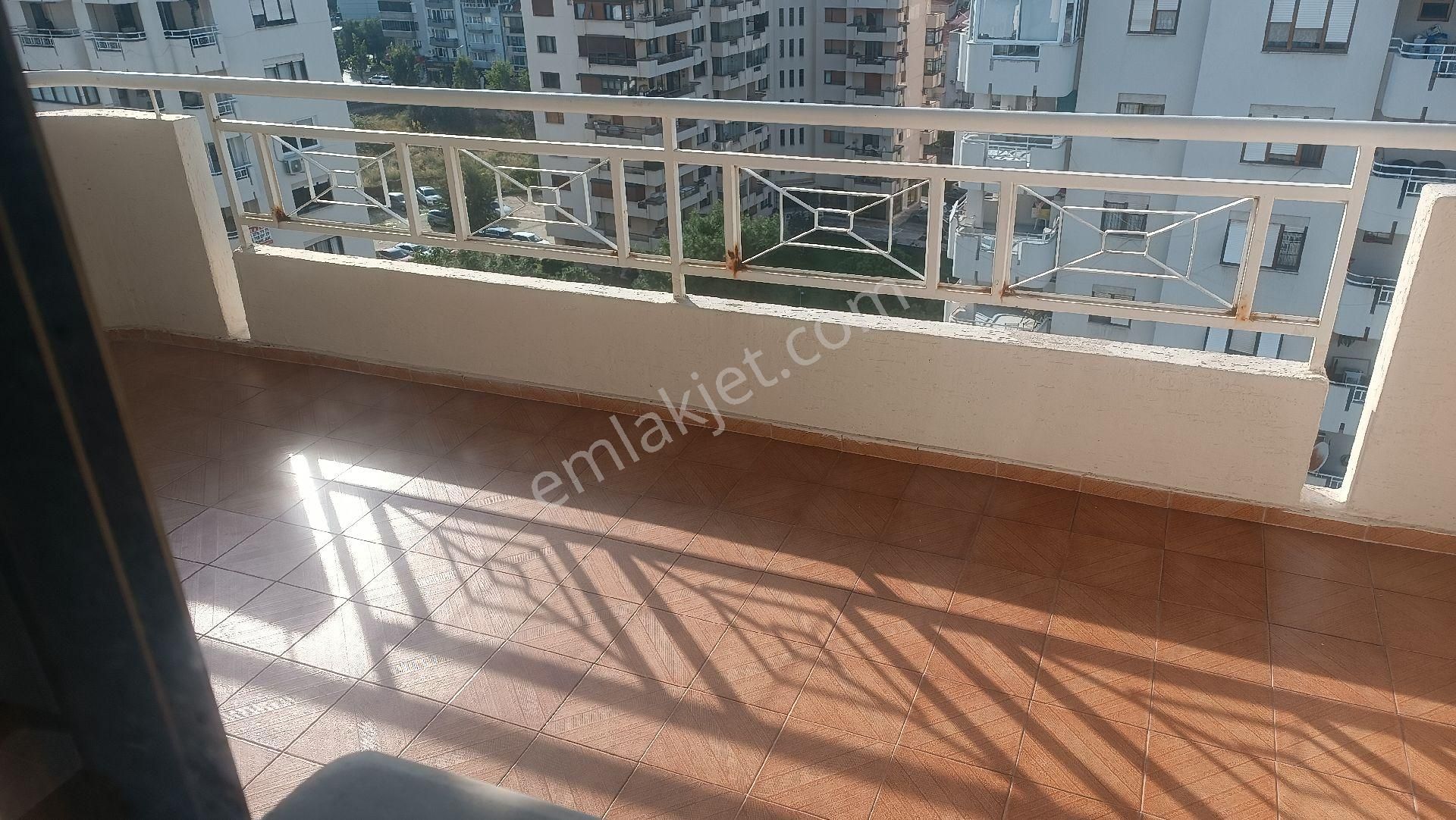 Balçova,da Site İçinde Deniz Manzaralı, Jeotermalli, Otoparklı, Daire - Görsel 26