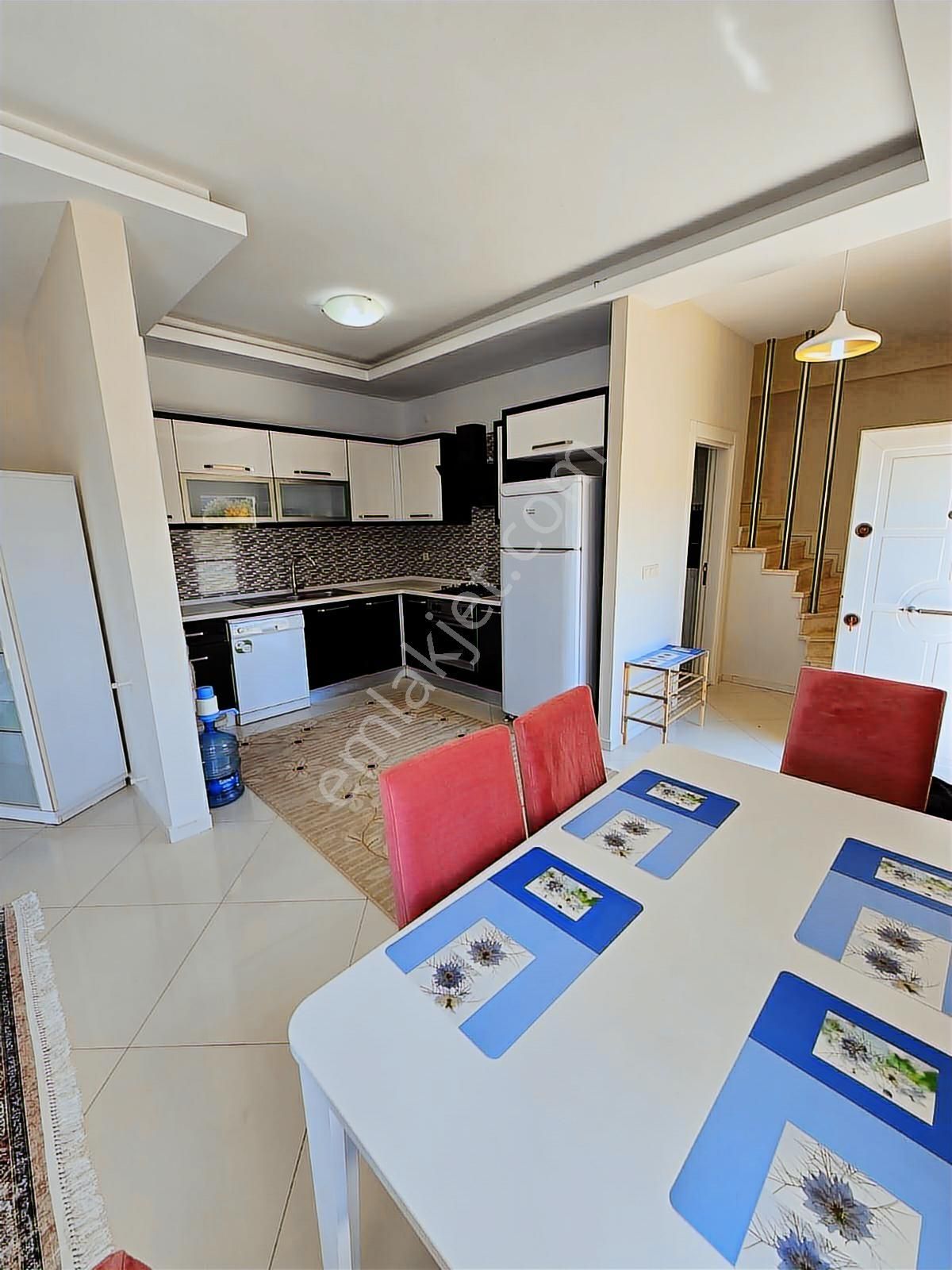 Çeşme Şifne'de Satılık Villa - 3+1 Havuzlu - Denize 200 M - Görsel 16