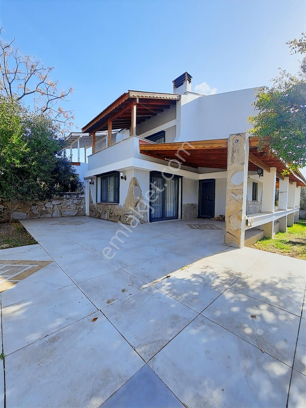 Çeşme Yalı'da Müstakil Bahçeli Satılık 4+1 Villa (denize Yakın) - Görsel 34