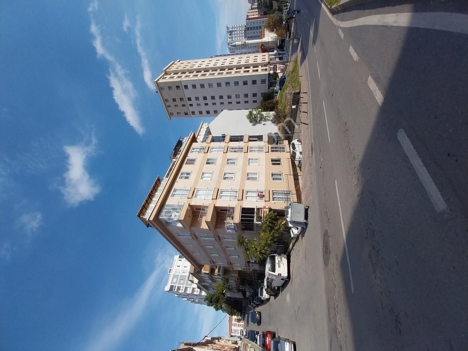 Merkezi Konumda Çift Balkonlu Klimalı Ankastre Mutfaklı Fırsat - Görsel 22