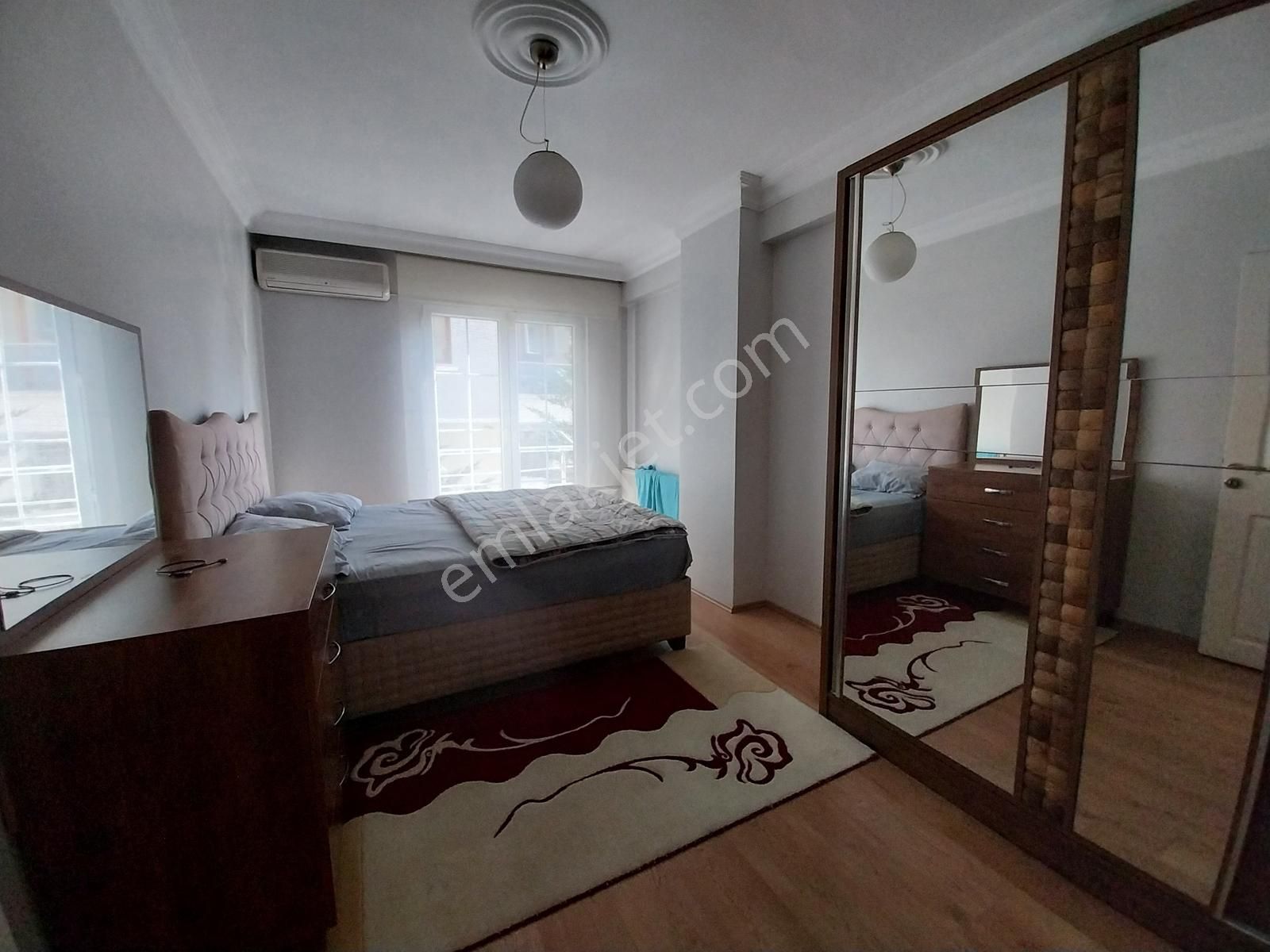 Merkezi Konumda Çift Balkonlu Klimalı Ankastre Mutfaklı Fırsat - Görsel 3