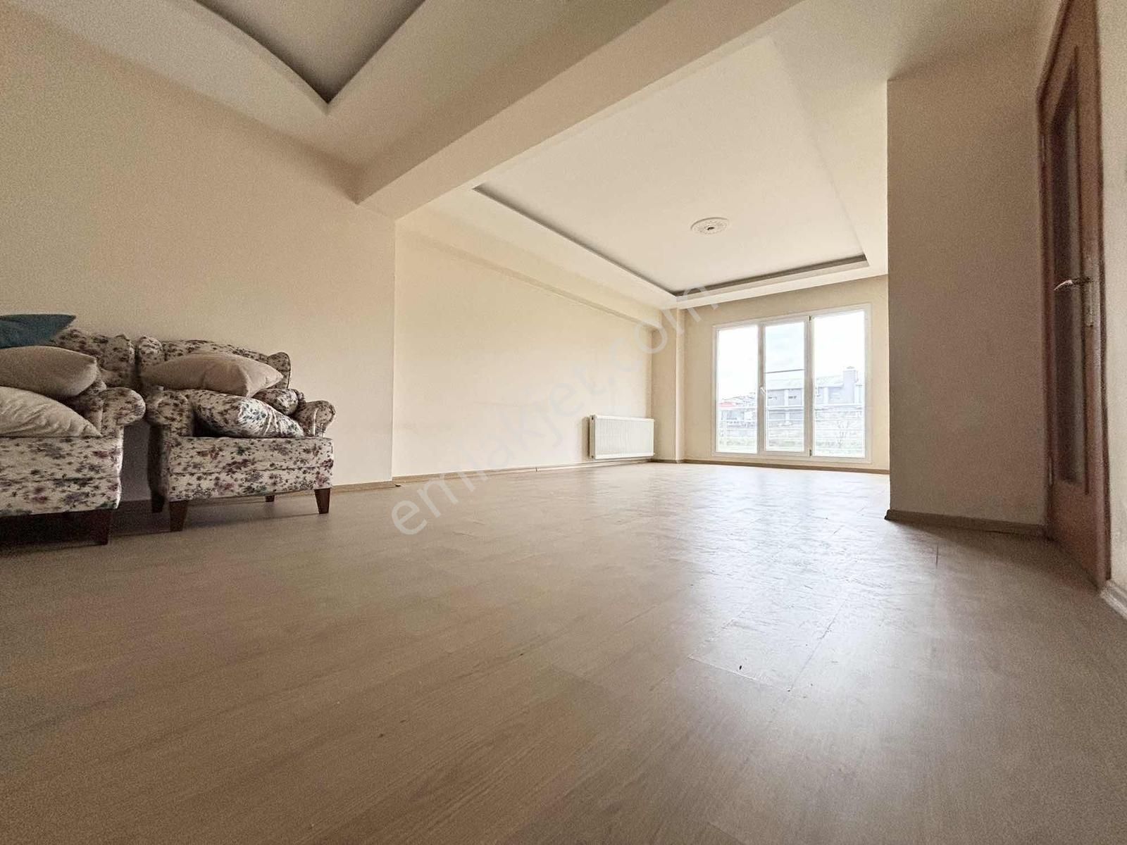 Pınar Mah Esila Kent Sitesi Ebeveynli Kiralık 2+1 Forent - Görsel 10