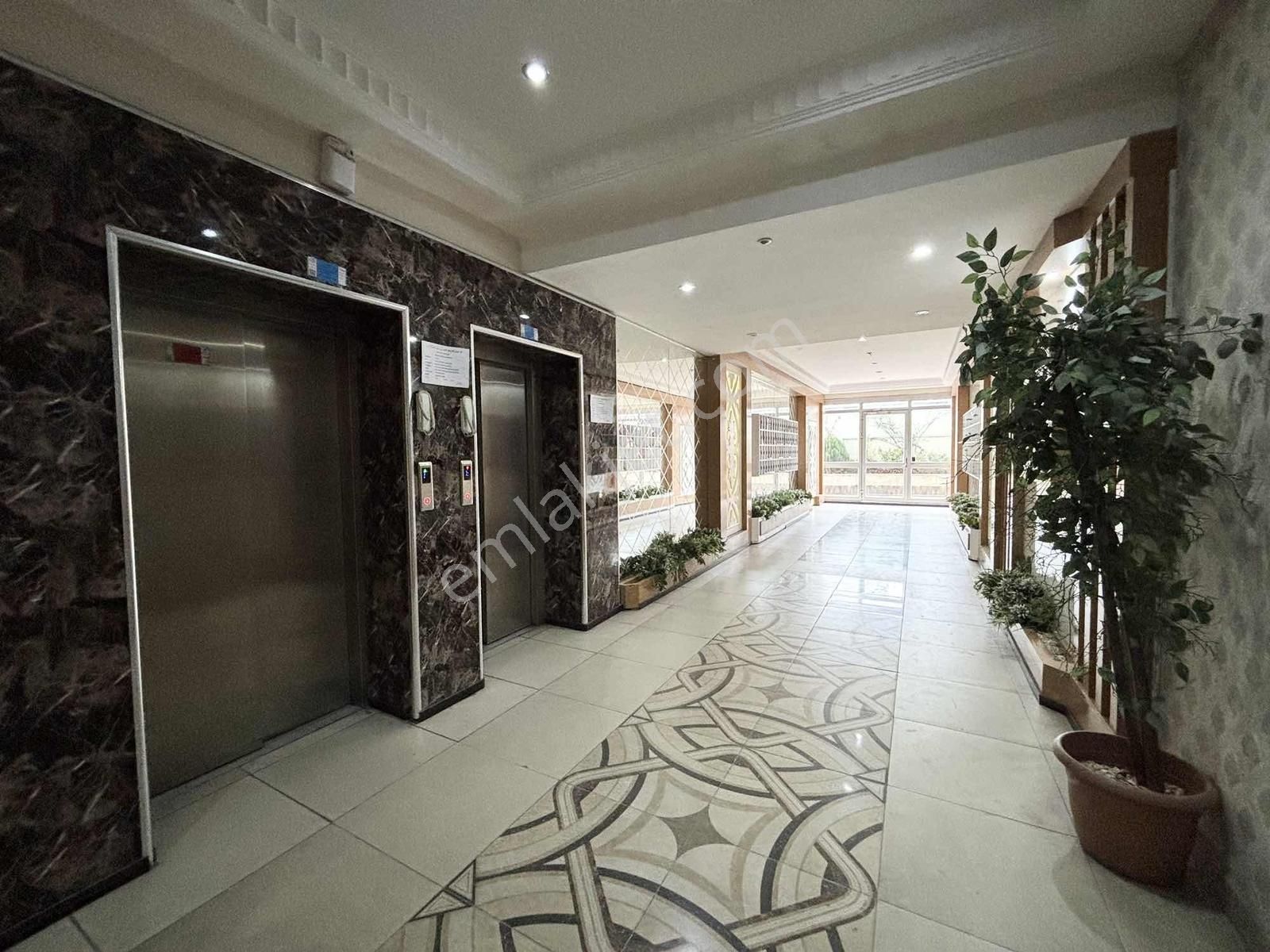 Pınar Mah Esila Kent Sitesi Ebeveynli Kiralık 2+1 Forent - Görsel 16