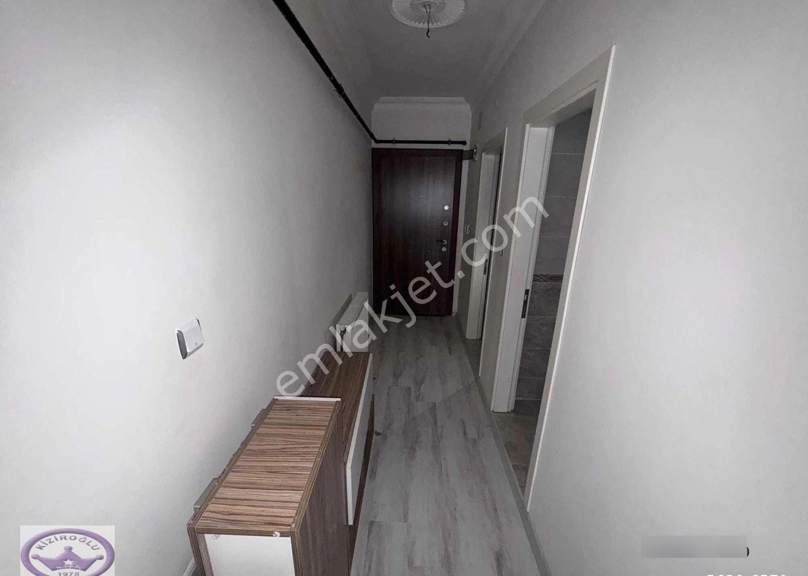 Merkezi Konumda Asansörlü Genç Binada Kombili 2+1 - Görsel 31