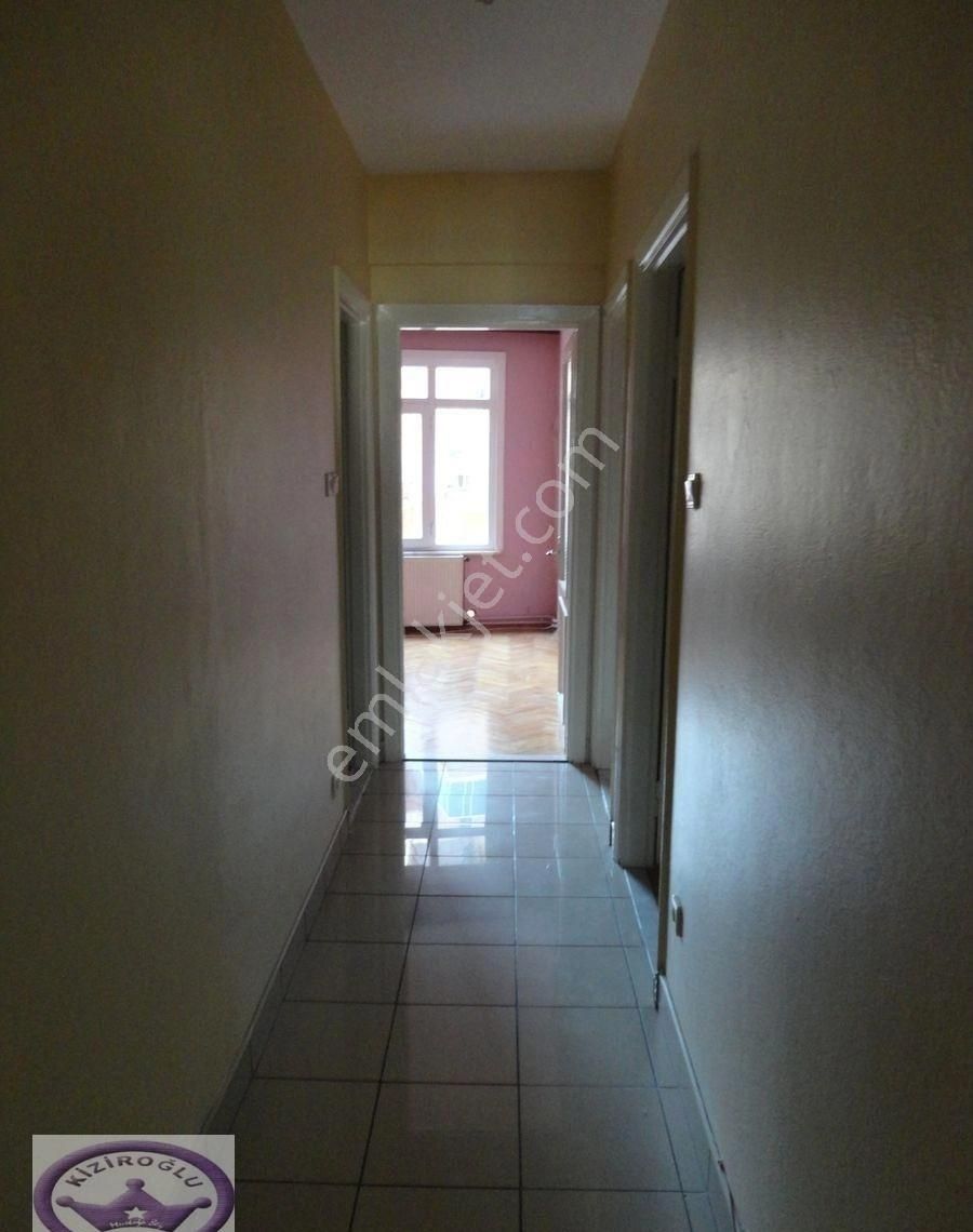 Maltepe Satılık Daire Adatepe Sahile Marmaraya Yakın Katta 3+1 - Görsel 12