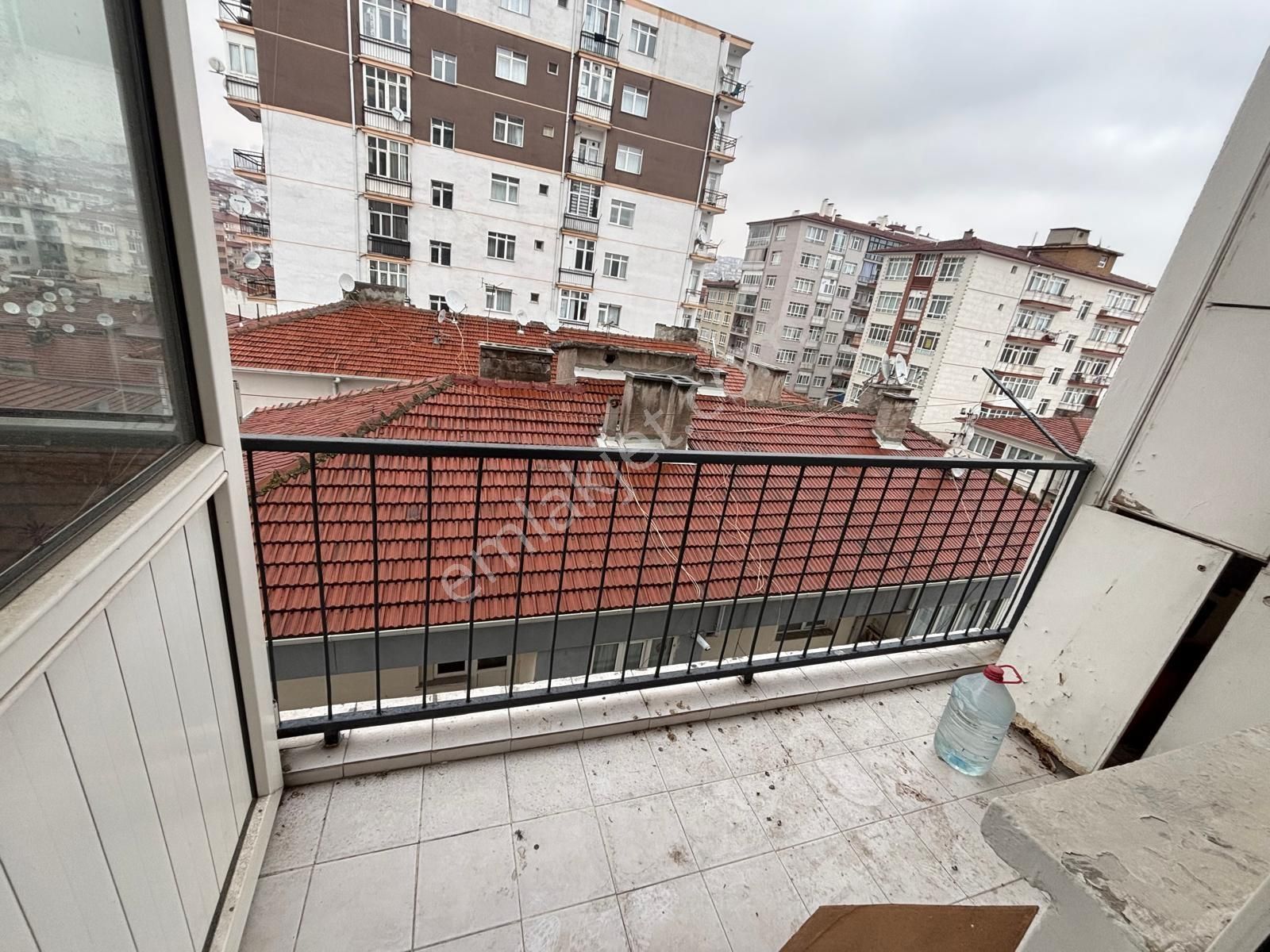 Demetevler Metroya 3 Dk, İçi Yapılı 3+1 Satılık 135 M² Daire - Görsel 4