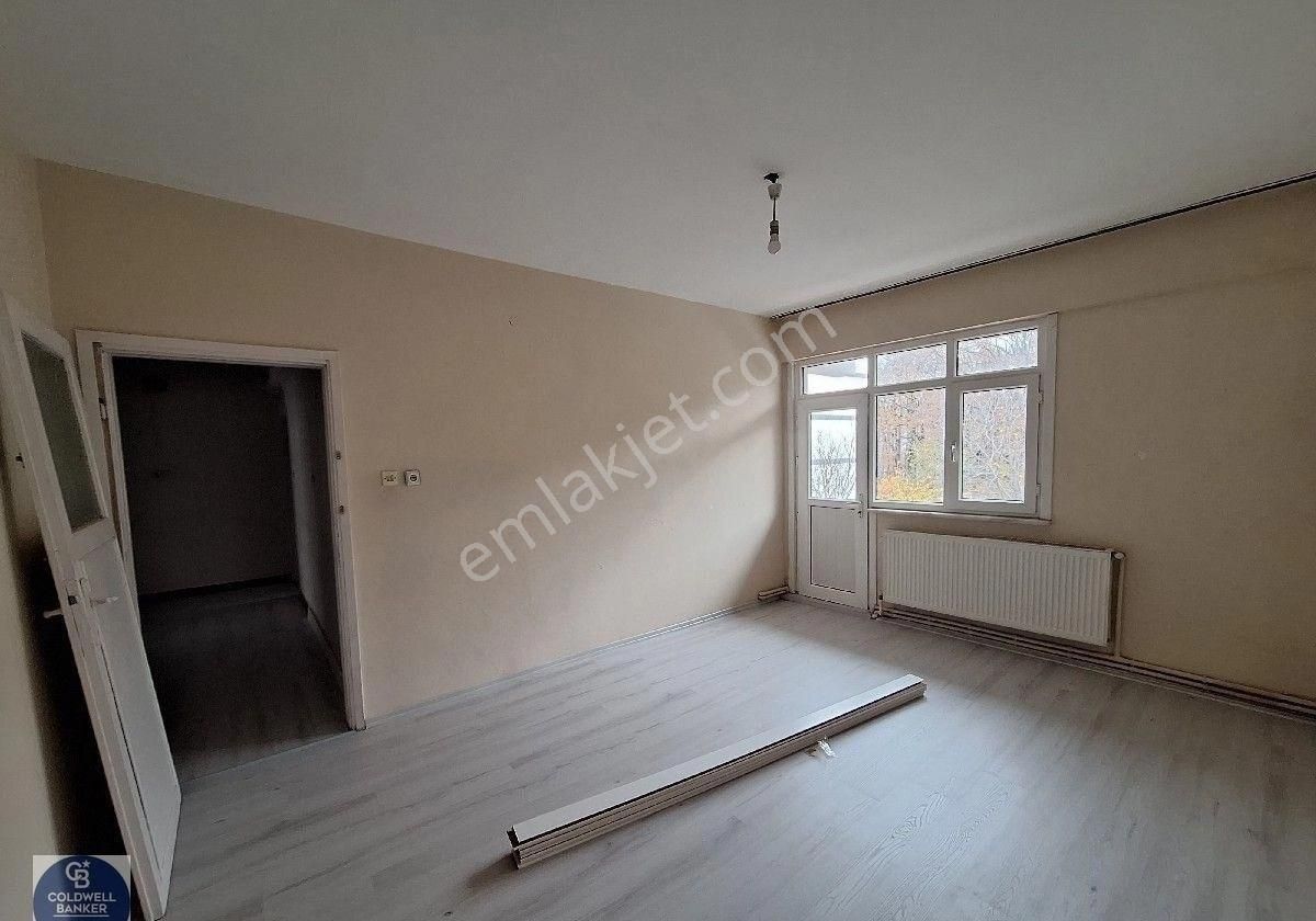 Alemdağ Çatalmeşe Mah.kiralık 2+1 Daire - Görsel 13