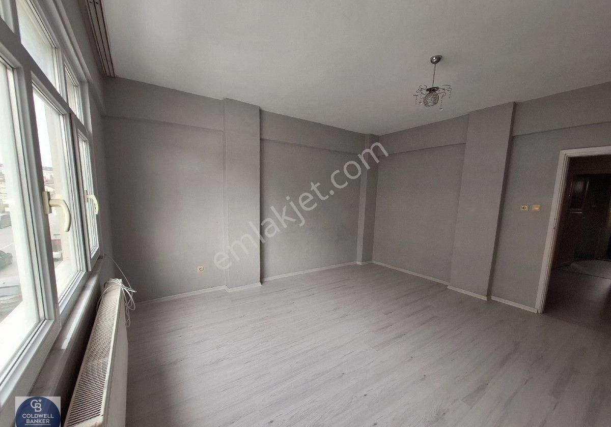 Alemdağ Çatalmeşe Mah.kiralık 2+1 Daire - Görsel 12