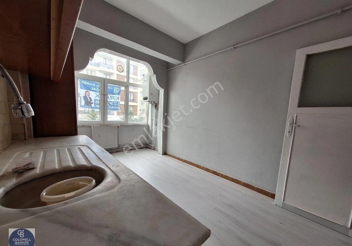 Alemdağ Çatalmeşe Mah.kiralık 2+1 Daire - Görsel 11