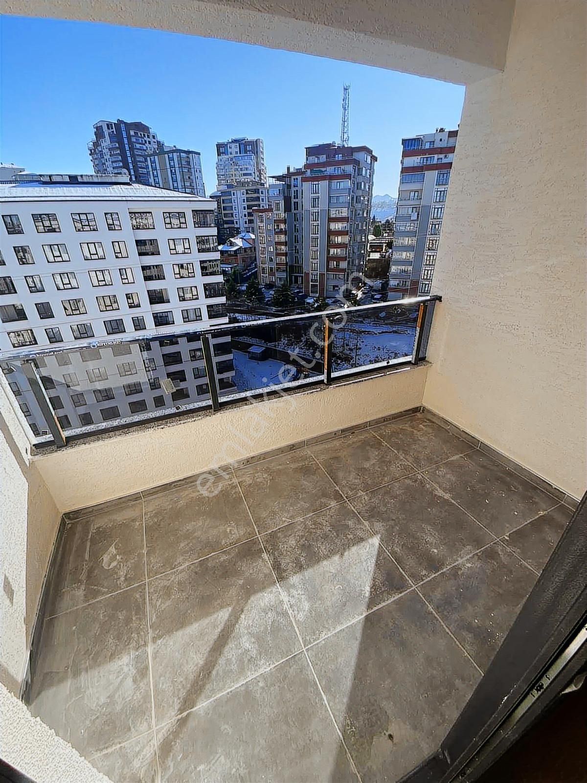 Trabzon Çukurçayır Satılık !!! Sıfır !!! Daire - Görsel 28