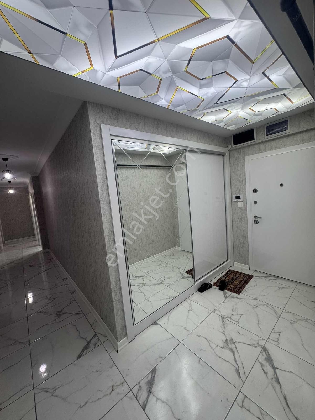 Yatırım'dan 3+1 Yerden Isıtma 140m2 4.kat At Çiftliği Mevki Full - Görsel 18