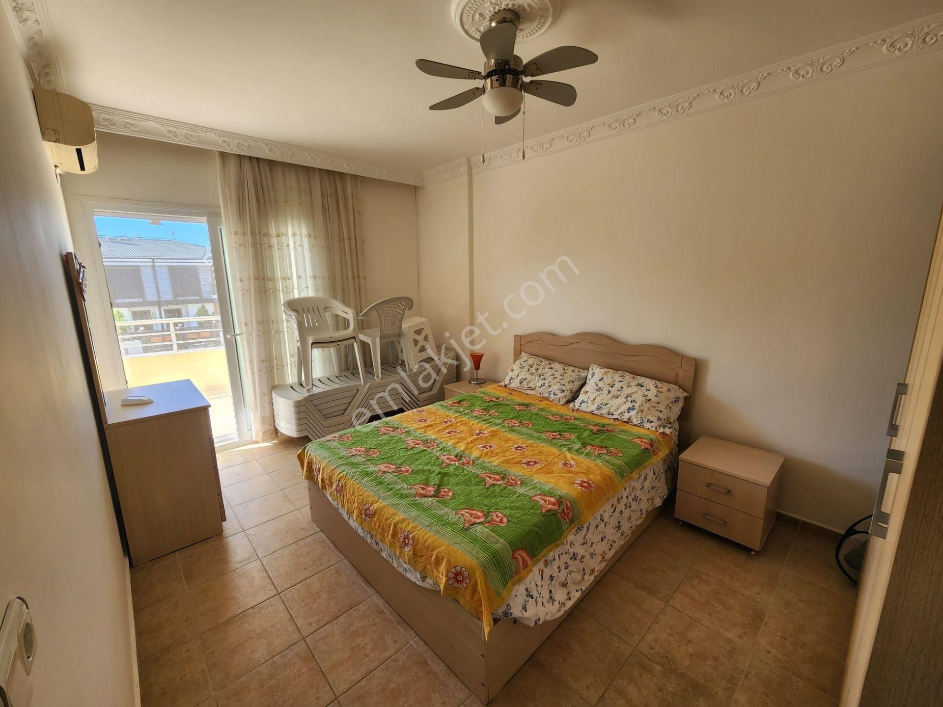 İngilizden Acil Satılık Site İçerisinde 3+1 Eşyalı Geniş Balkonlu Havuzlu Daire - Görsel 19