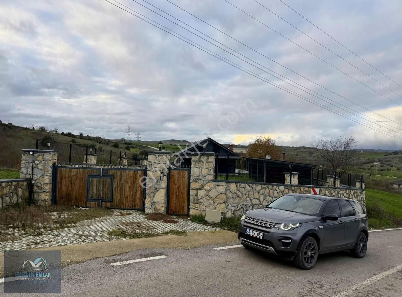 Asfalt Yola Cepheli Elk Su Var Şile Ağva İzmit Güzergahında - Görsel 20