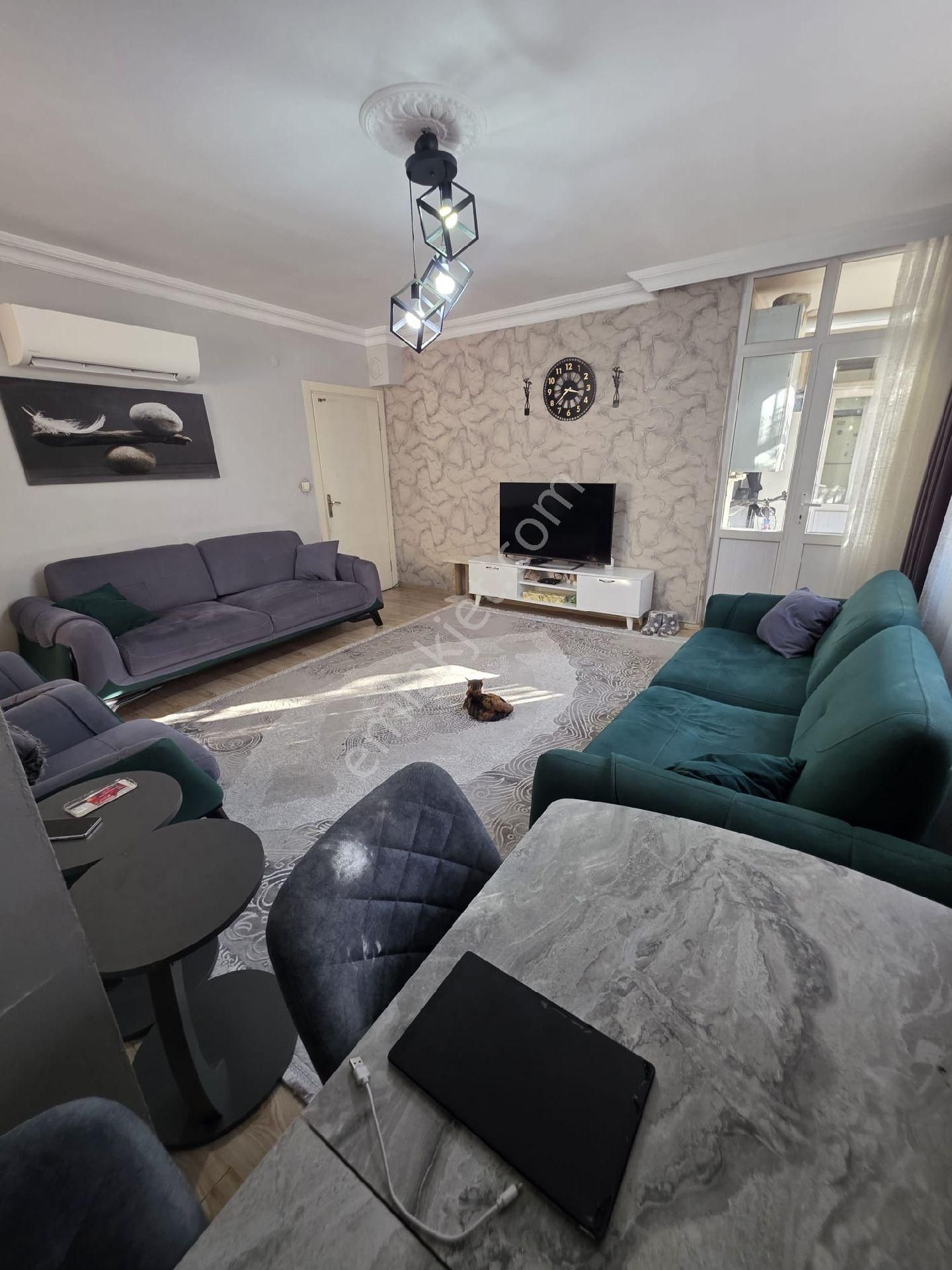 Karsıyaka Mahalede Dunyagoze Yakın Onay Hamamı Arkası