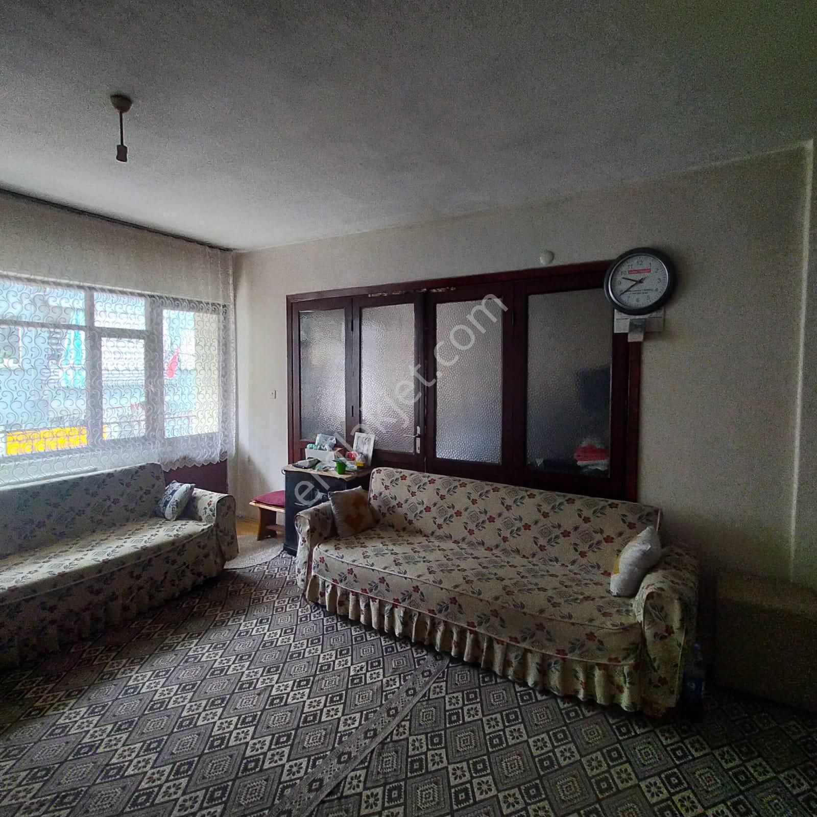 Ender Uysal Gayrimenkulden Garaja Yakın 150 M2 3+1 Satılık Daire.. - Görsel 5