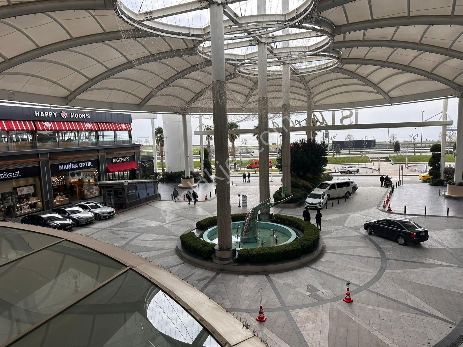 Kartal İstmarina' Da Geniş Teraslı Deniz Manzaralı Stüdyo Daire - Görsel 8