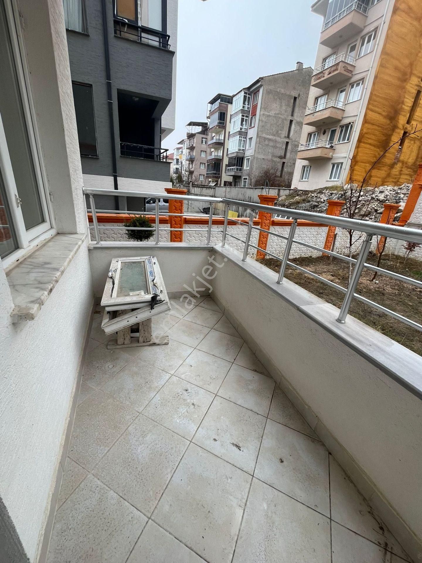 Deniz Yiğit Emlak'tan Zafertepe Mahallesinde Full Bakımlı Kiralık Daire - Görsel 24