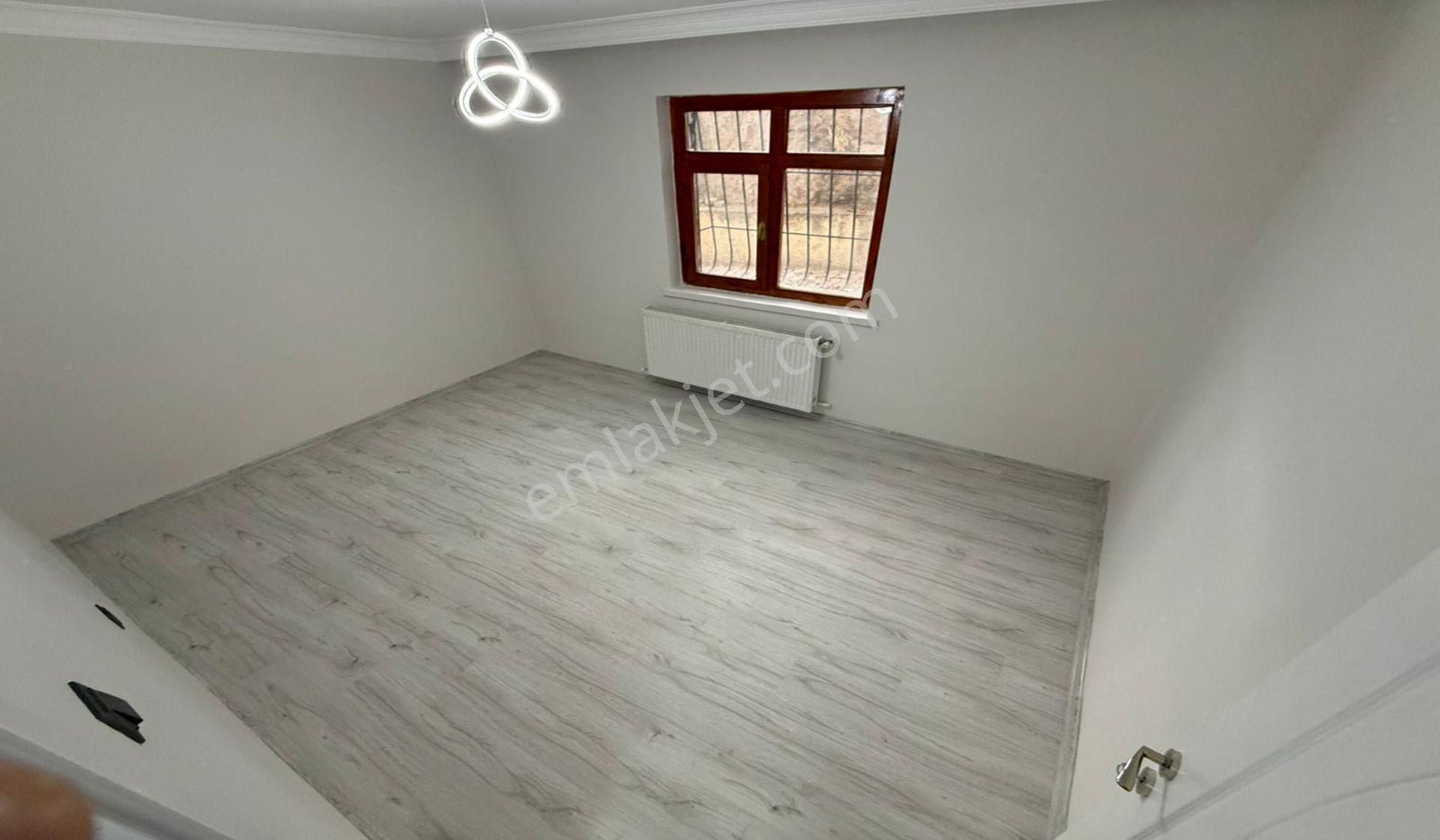 Yayla Vadi Parkı Yakını 3+1 Giriş Kat Lüks Yapılı - Görsel 18