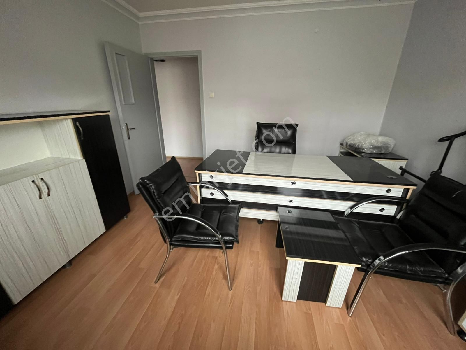 Meşrutiyet Cadddesi'nde Satılık 80 M² Ofis - Görsel 2