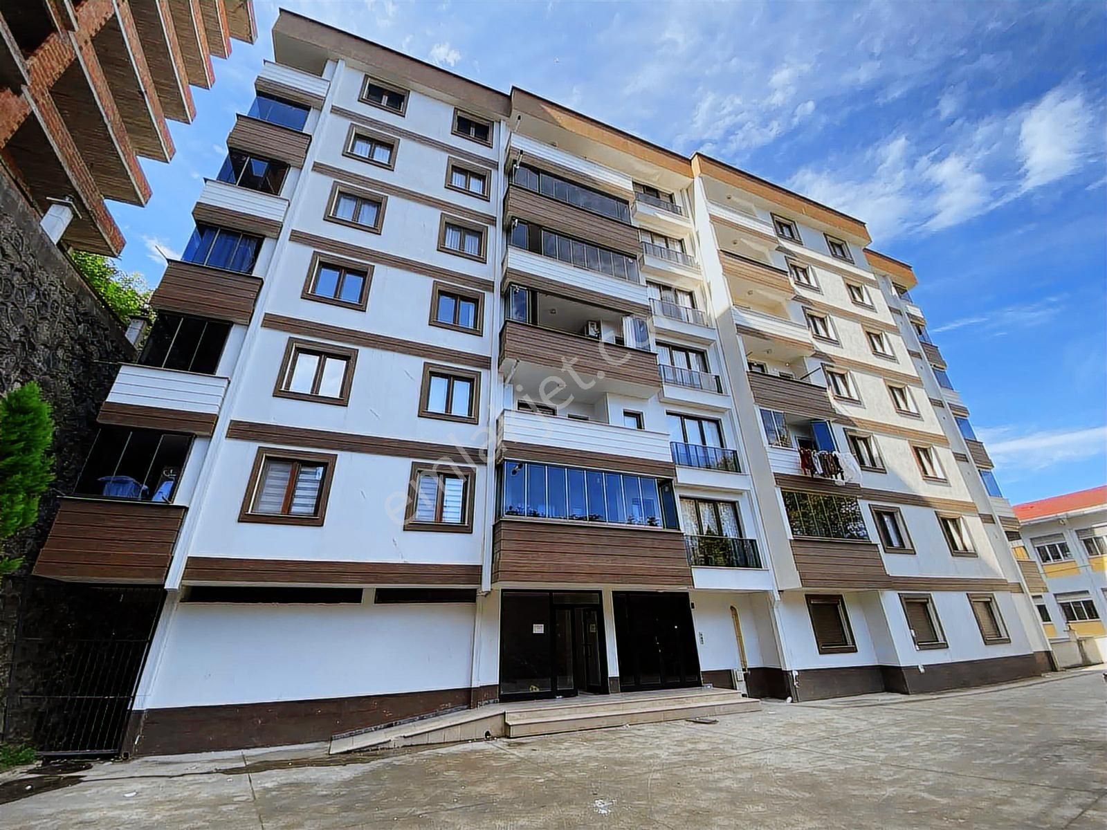 Trabzon Sürmenede Satılık !! Fırsat !! Daire - Görsel 17