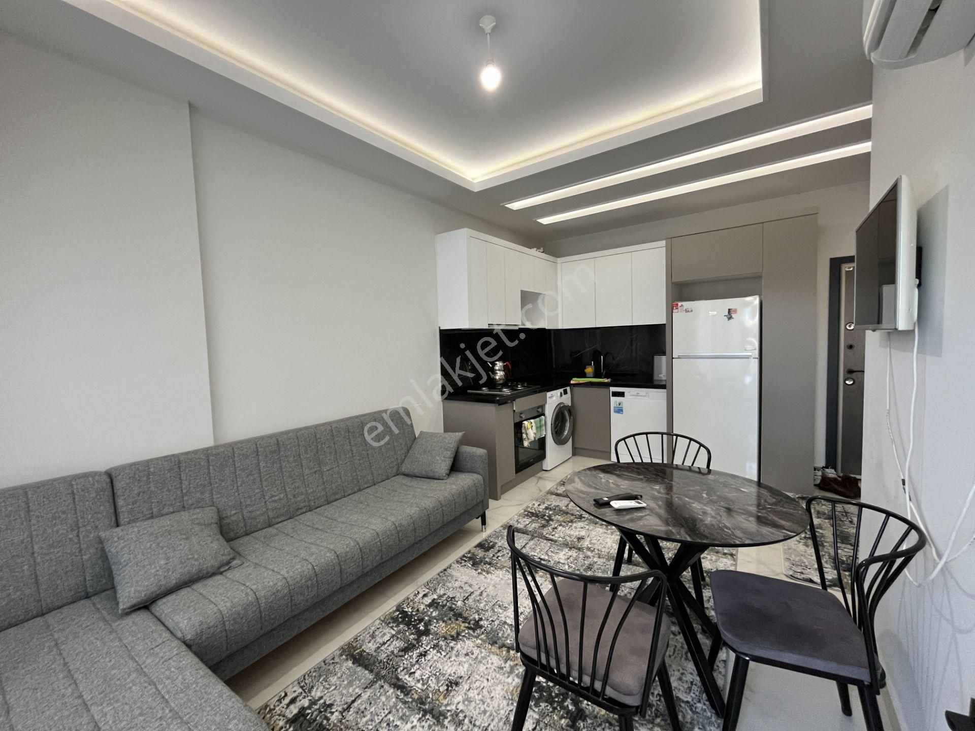 Oba Mahallesin Aktiviteli Sitede 1+1 Eşyalı Kiralık Daire - Görsel 15