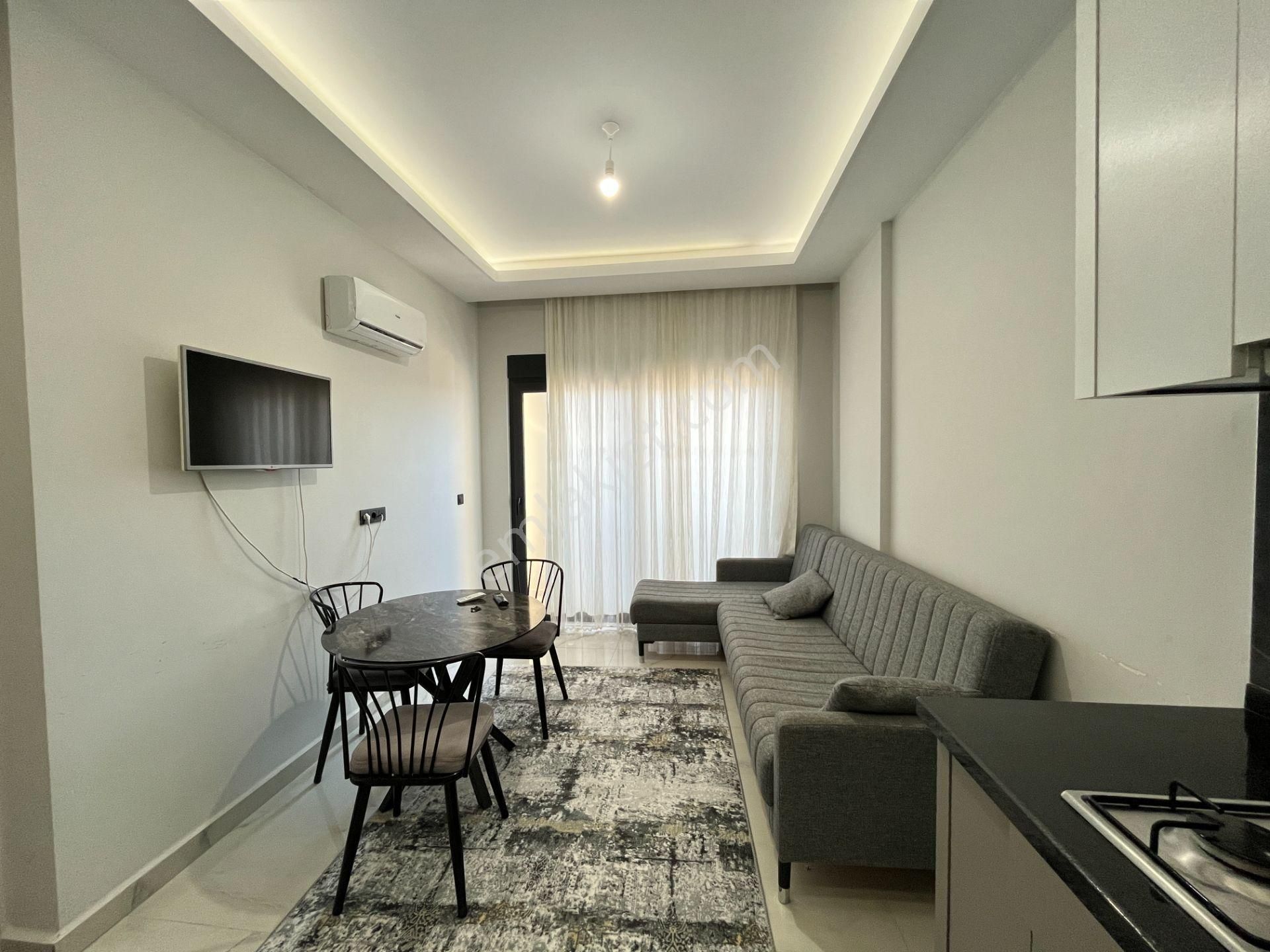 Oba Mahallesin Aktiviteli Sitede 1+1 Eşyalı Kiralık Daire - Görsel 13