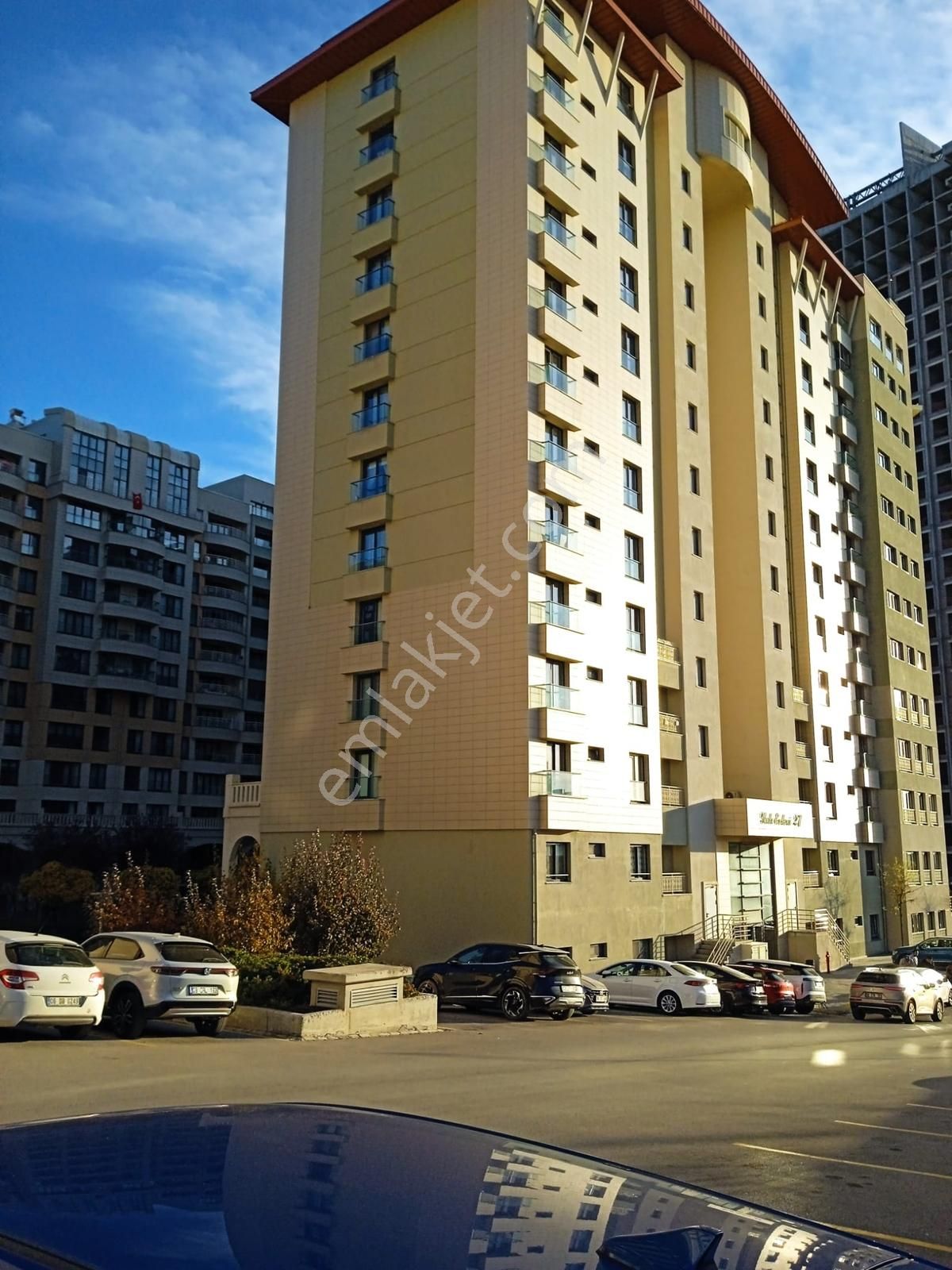 Çankaya Sinpaş Altınoran'da Full Yapılı, Ara Kat 3+1 Satılık - Görsel 9