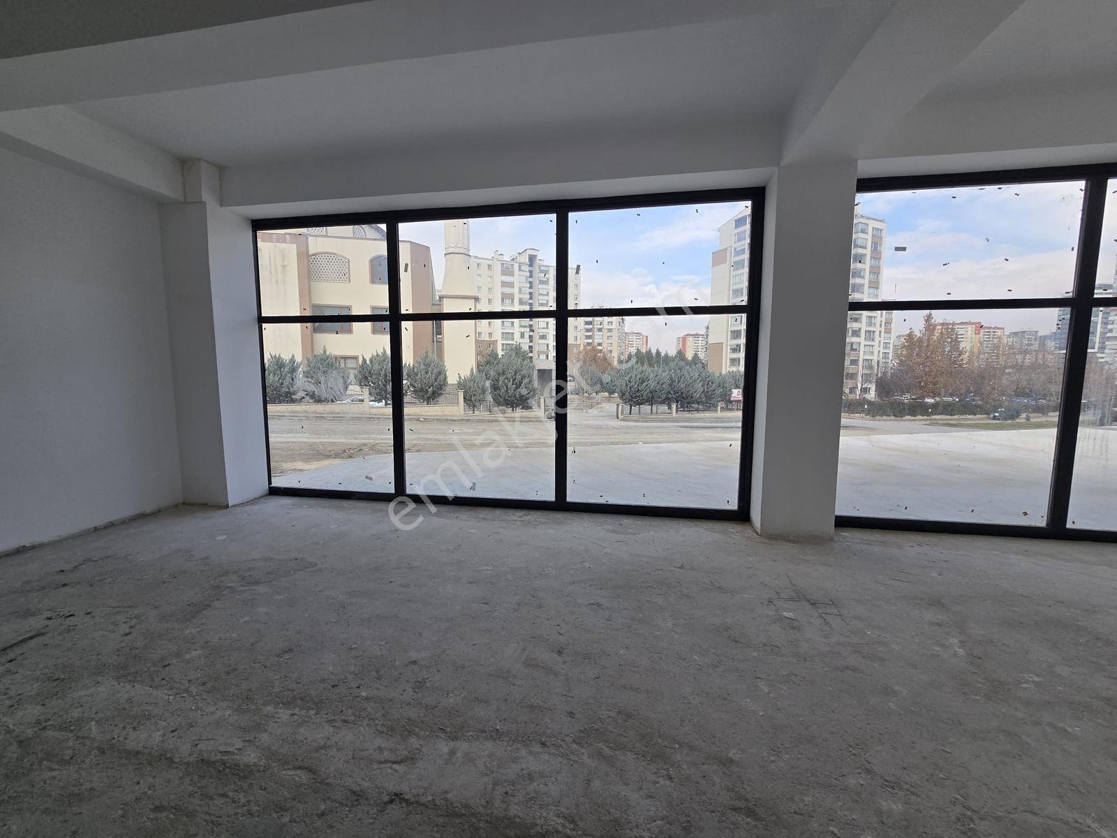 Cb Premıum'dan Çakırlar'da 1250 M2 İyi Konumda Satılık Fırın - Görsel 7