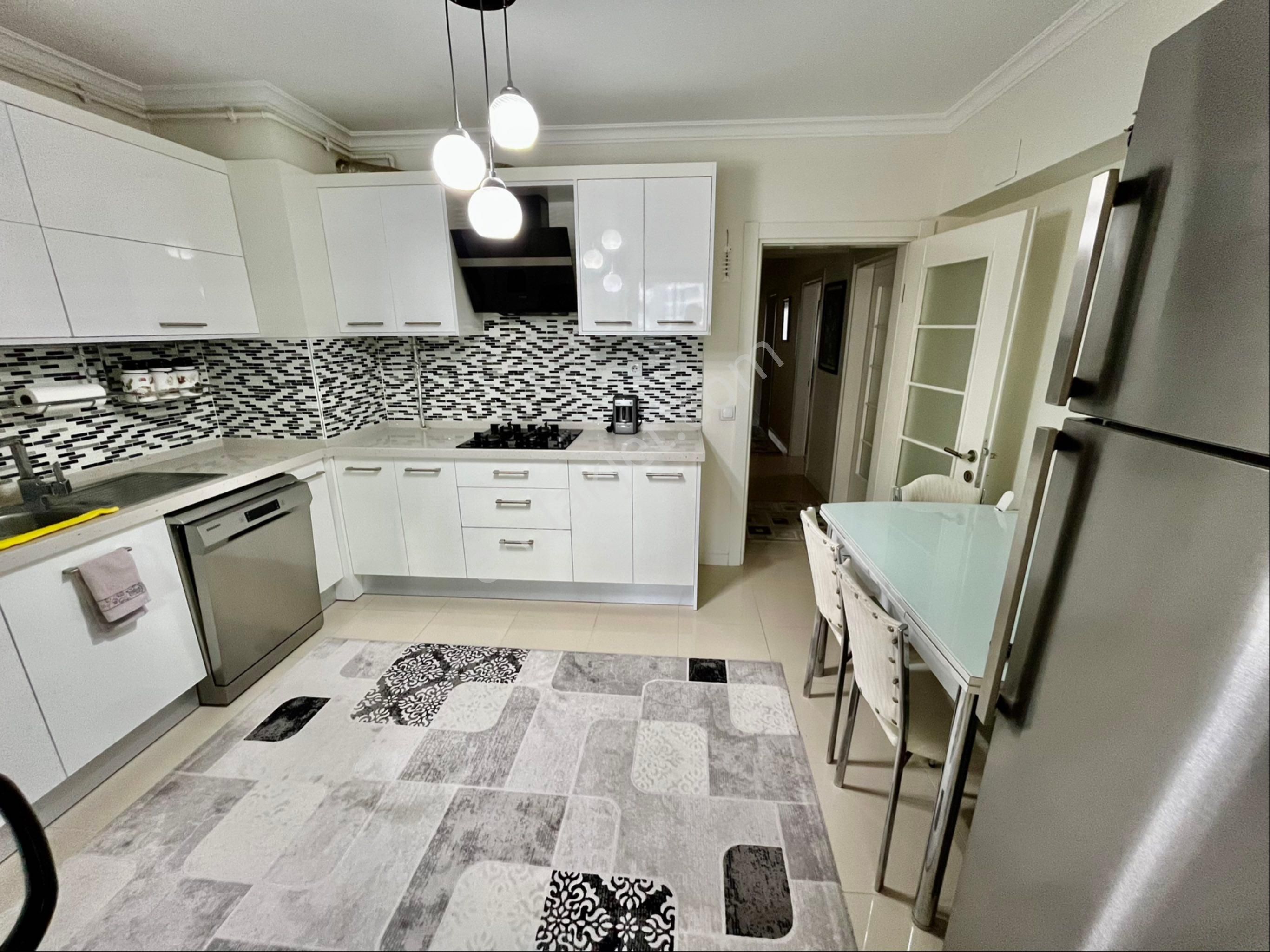 23 Nisan’da Site İçi Ara Kat - Görsel 11