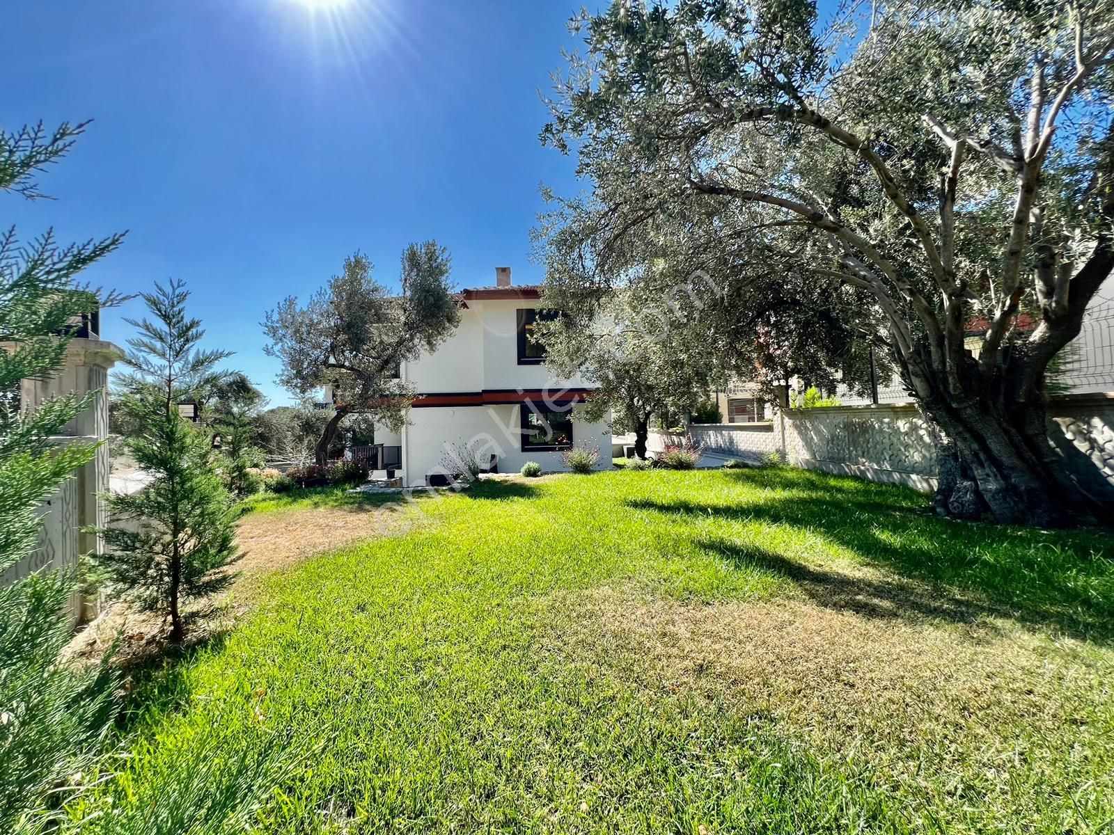 ✨akçay Ay Emlak'tan✨güre'de Kendine Ait Geniş Bahçeli Satılık 7+1 Tasarım Müstakil Villa - Görsel 31