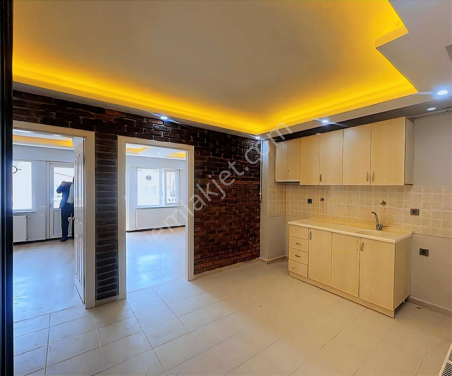 Kayalardan Görüklede İyi Konum Kiracılı 2+1 Daire - Görsel 16