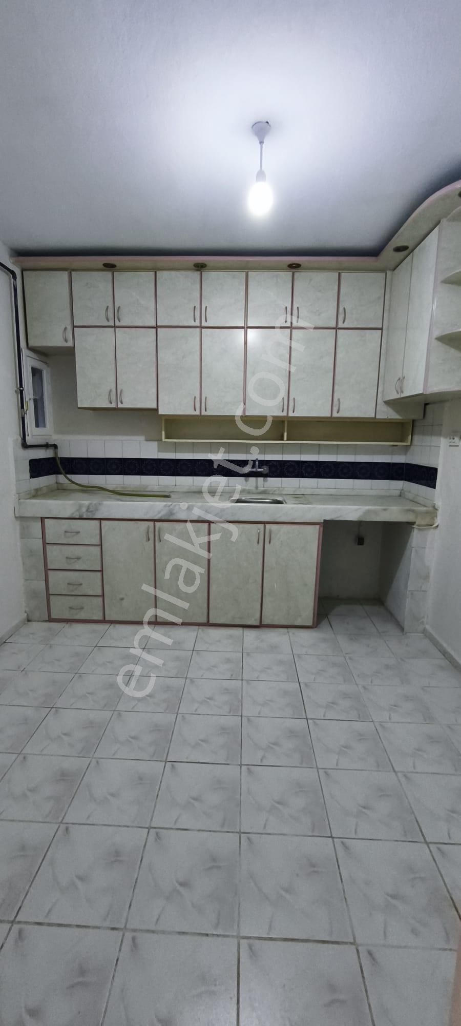 Binax Bakırçay Kombi Doğalgaz 3+1 Boya Badana Tadilatlı