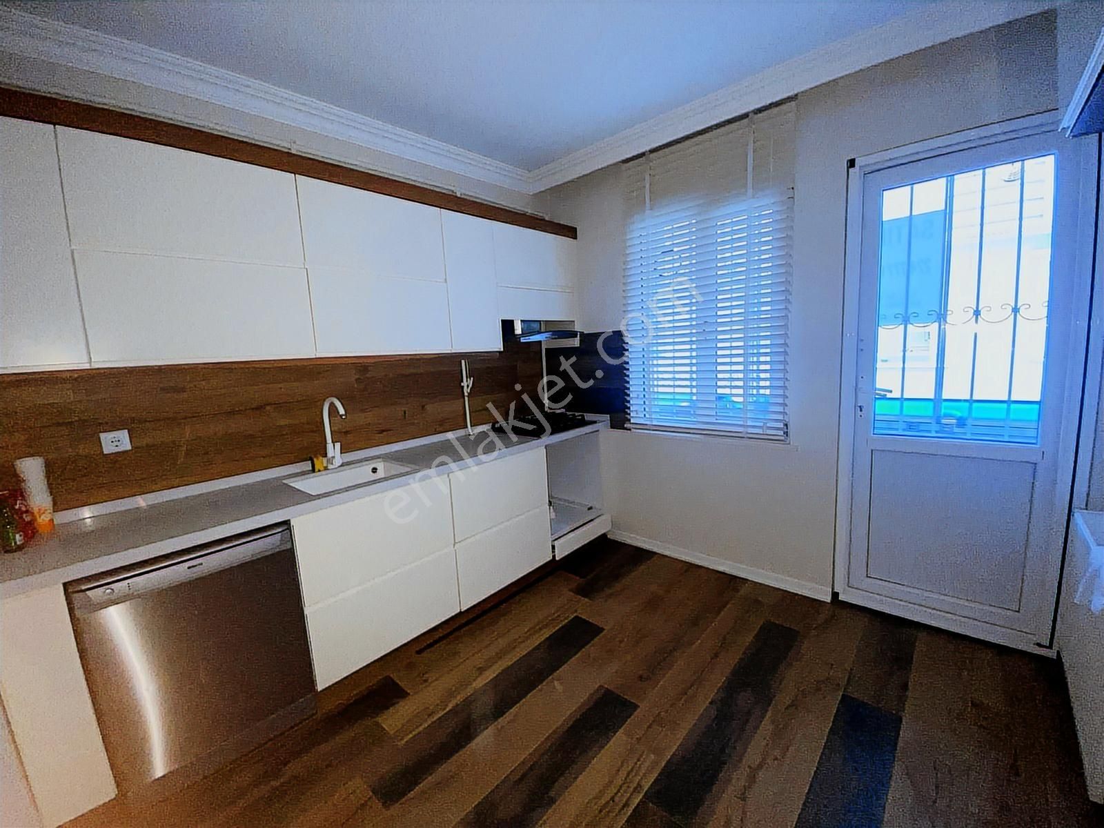 Altınbaş Emlak'tan Mahmudiye Mh.de Satılık 130 M2 3+1 Daire - Görsel 21