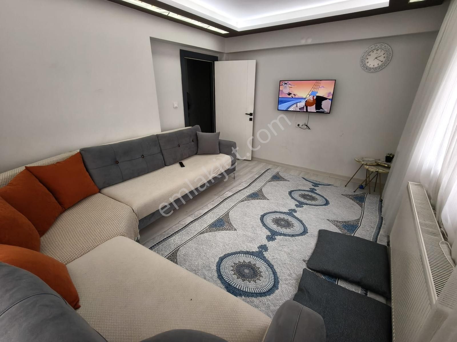 Yılmazer'den 1762 Caddede Köşebaşı Ön Cephe Masrafsız 3+1 Satlık - Görsel 7