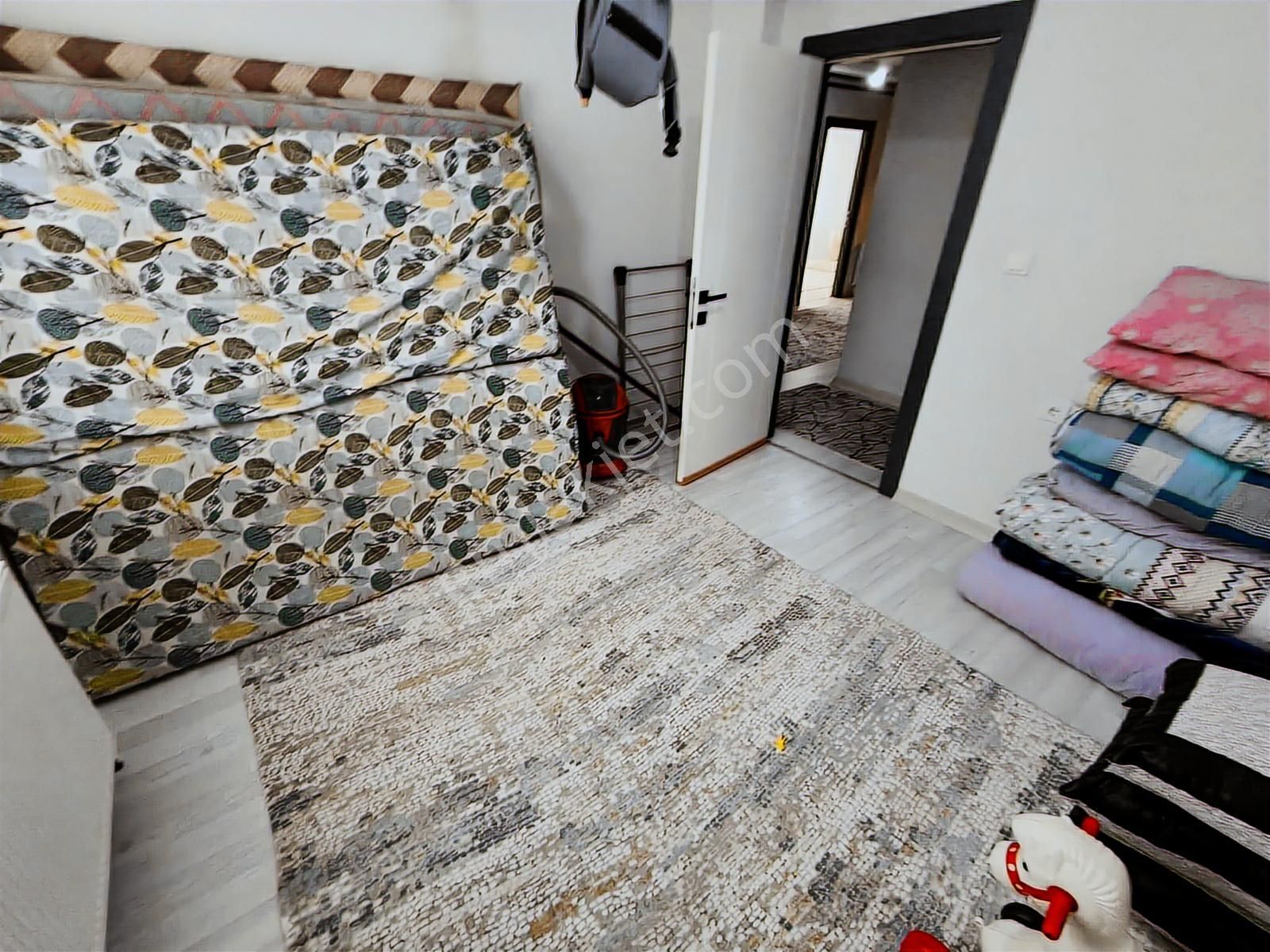 Yılmazer'den 1762 Caddede Köşebaşı Ön Cephe Masrafsız 3+1 Satlık - Görsel 9