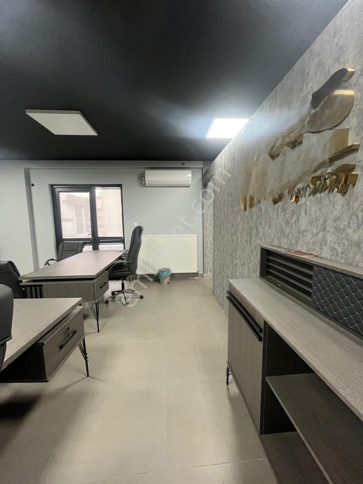 Tramvay Önünde Ana Cadde'de Merkezi Konumda Kiralık İş Yeri - Görsel 17