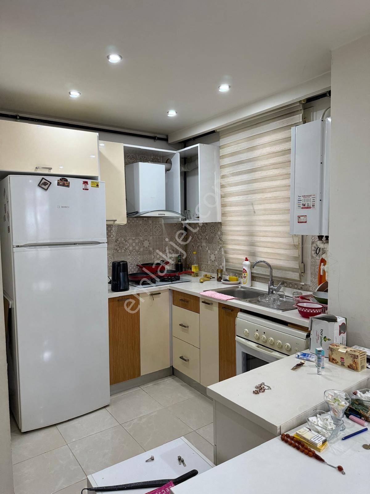 Beylikdüzü Metrobüse Yakın Konumuyla Rahatlık Sağlayan 2+1 Daire - Görsel 17