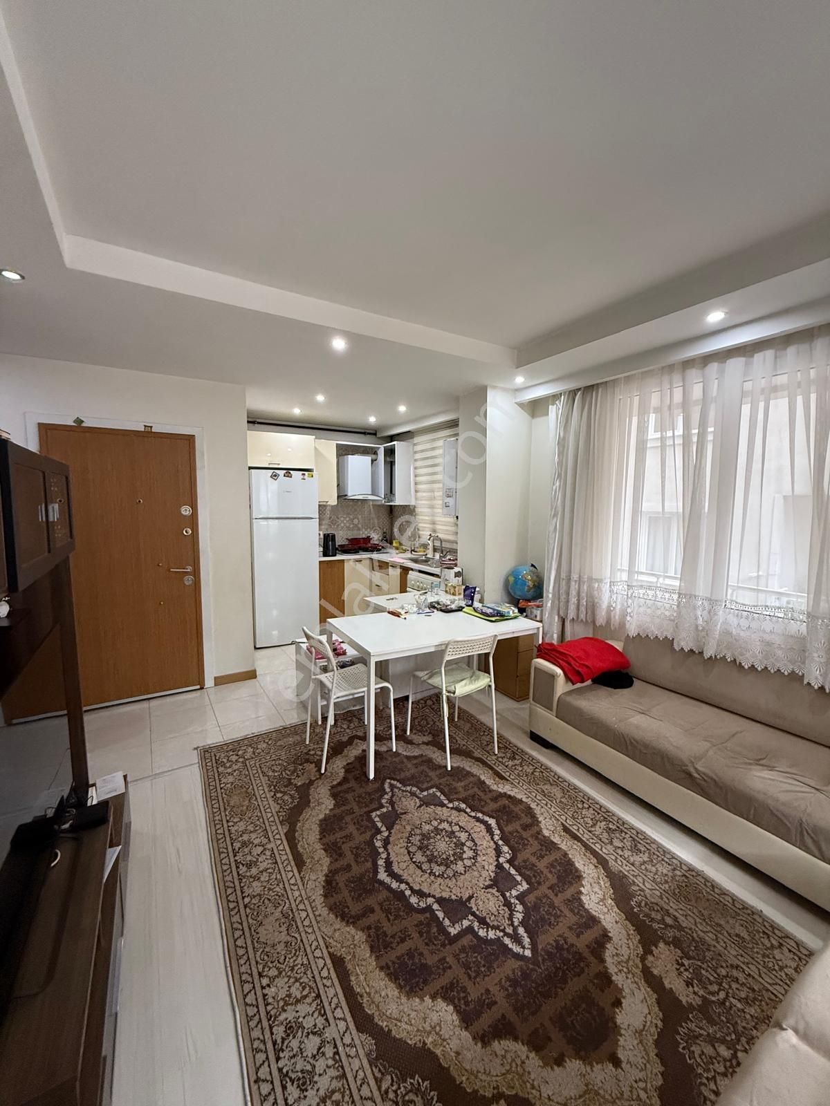 Beylikdüzü Metrobüse Yakın Konumuyla Rahatlık Sağlayan 2+1 Daire - Görsel 12