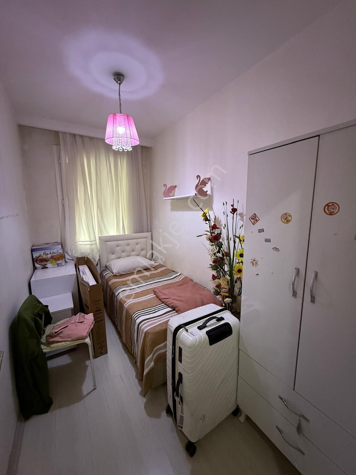 Beylikdüzü Metrobüse Yakın Konumuyla Rahatlık Sağlayan 2+1 Daire - Görsel 34