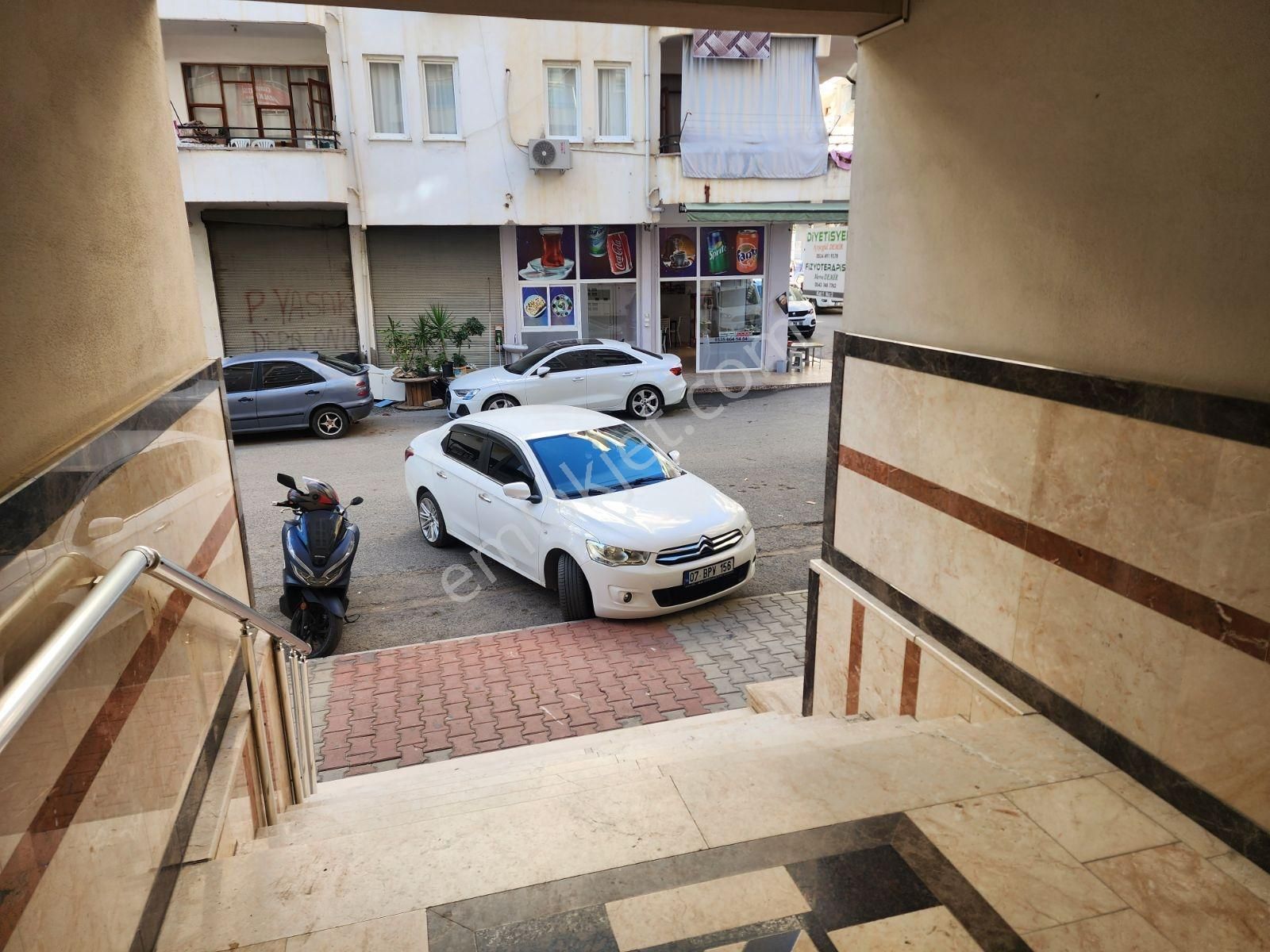 Alanya Mahmutlar Merkezde 2+1 Geniş Ayrı Mutfak - Görsel 28
