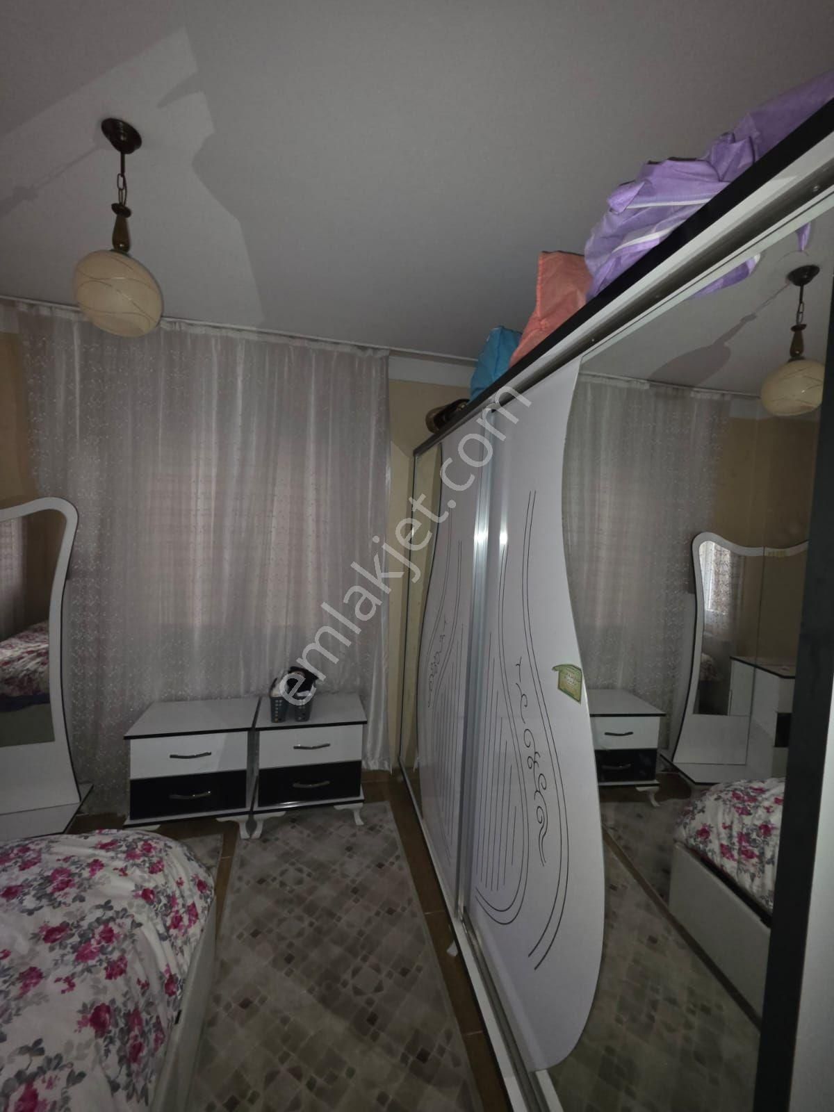 Levent Mahallesinde Köşe Başı 2 Katlı İskanlı Krediye Uygun - Görsel 13