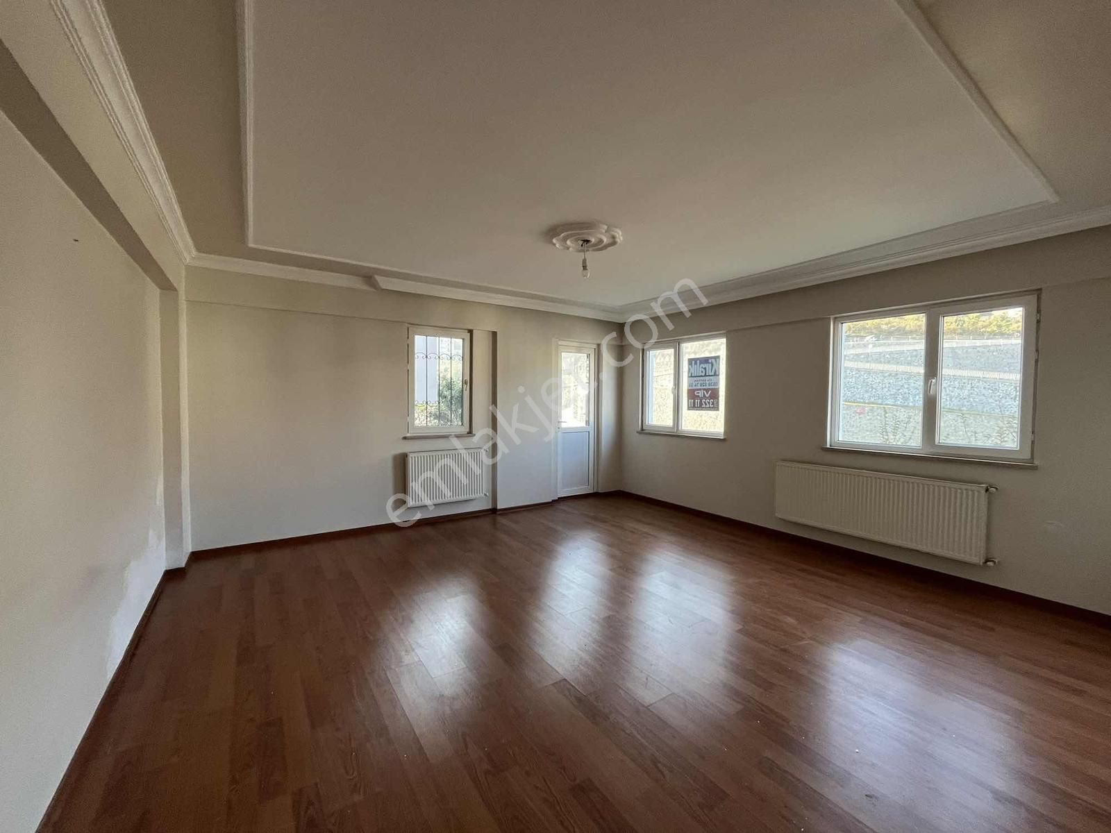 Vıp Gayrimenkuldan Karşıyakada Bulvar Yolu Üstünde Kiralık Daire - Görsel 23