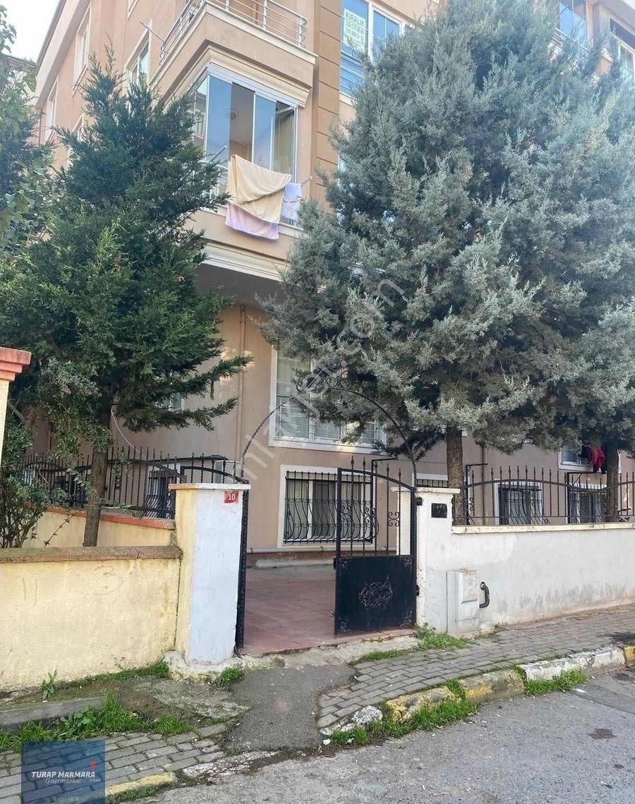 Güzelyalıda Geniş 2+1 Ara Kat