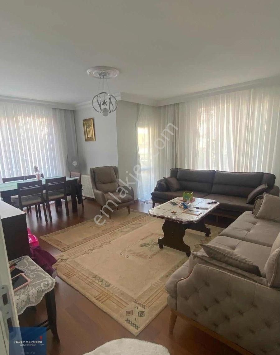 Güzelyalıda Geniş 2+1 Ara Kat - Görsel 15