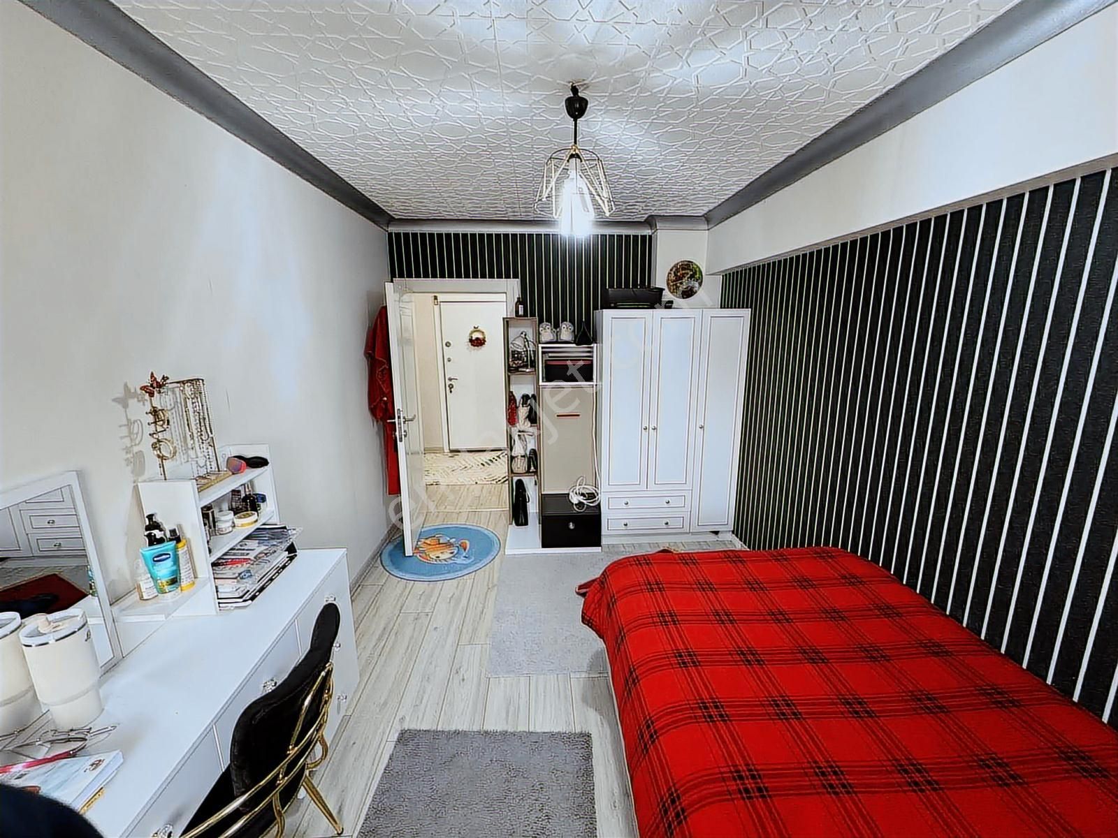 Lüks Daire Kaçmaz Fırsat 4+1 Asansörlü - Görsel 33