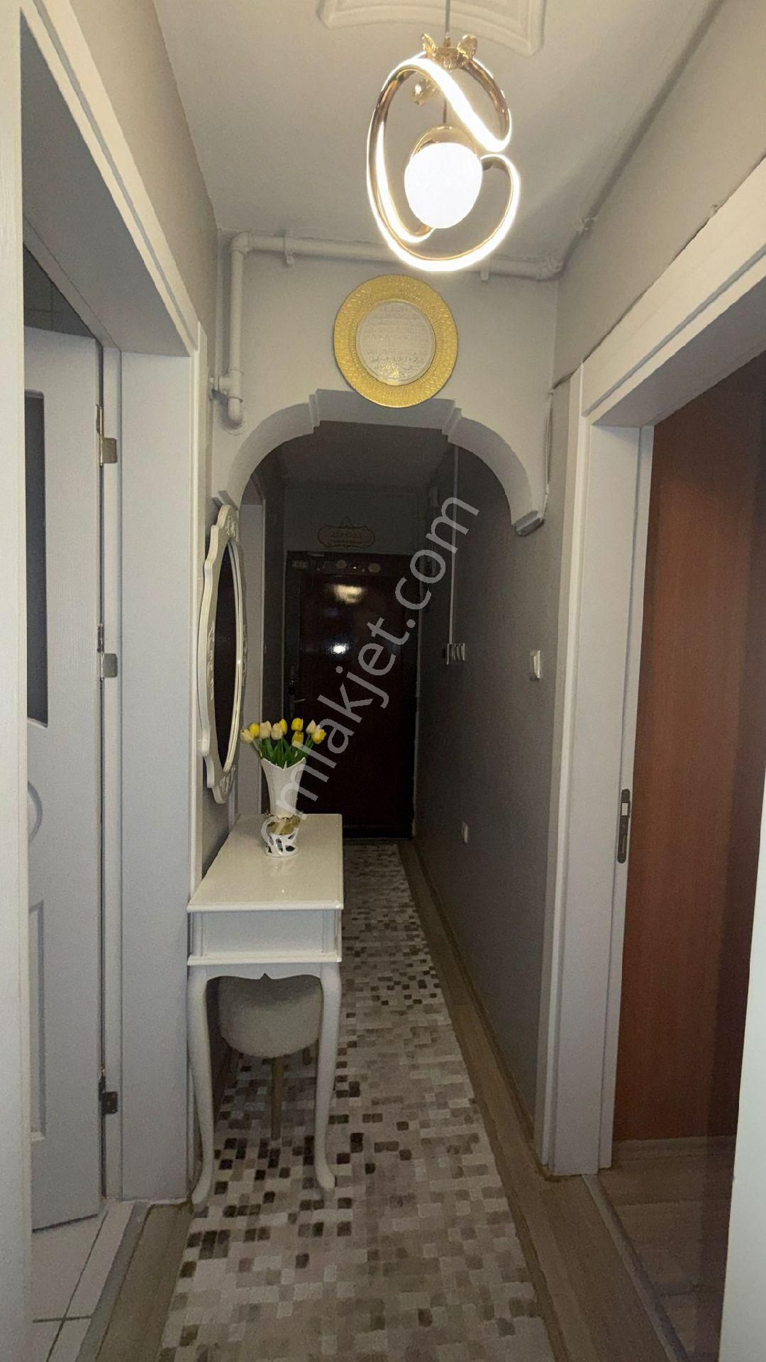 Metin Oktay Mah. 2+1 90 M2 Dogalgazlı Arakat Daire - Görsel 12