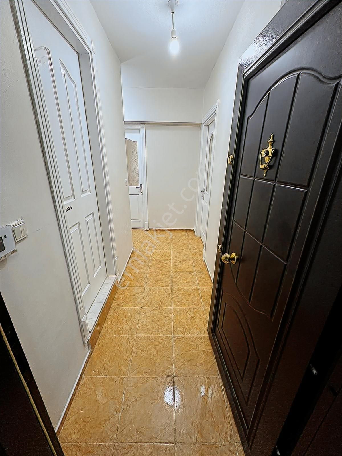 Bayraklı İzban Yakını Köşe Konumda 2+1 Satılık Daire - Görsel 6